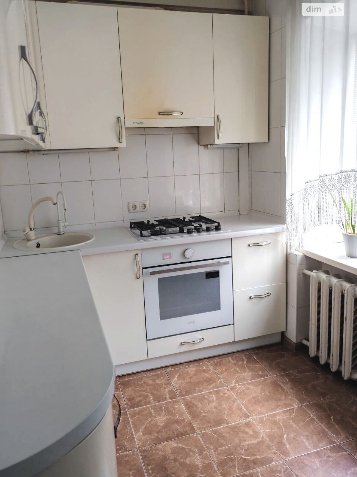 Продаж трикімнатної квартири в Запоріжжі, на просп. Соборний 133, район Вознесенівський (Орджонікідзевський) фото 1