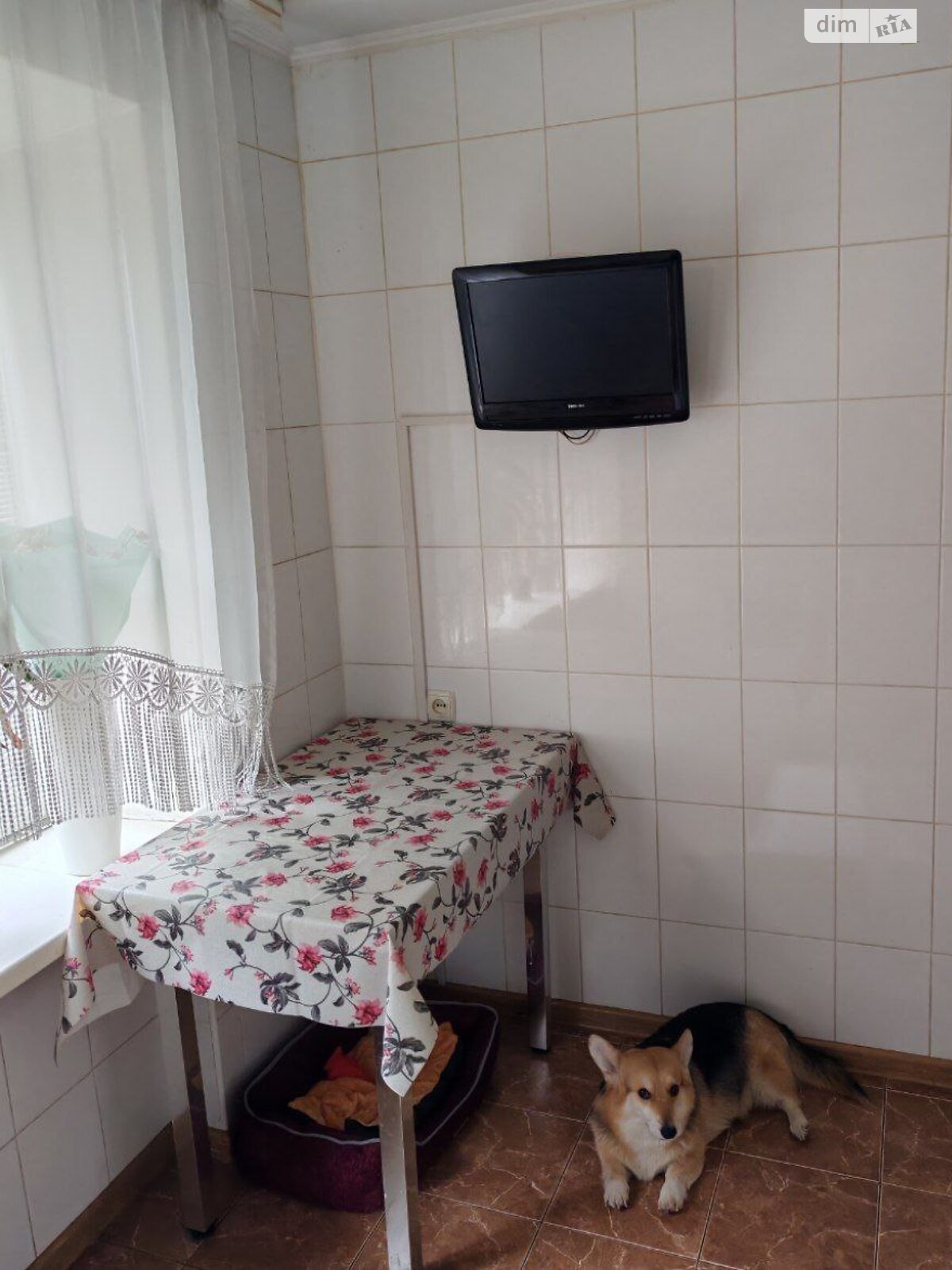 Продаж трикімнатної квартири в Запоріжжі, на просп. Соборний 133, район Вознесенівський (Орджонікідзевський) фото 1