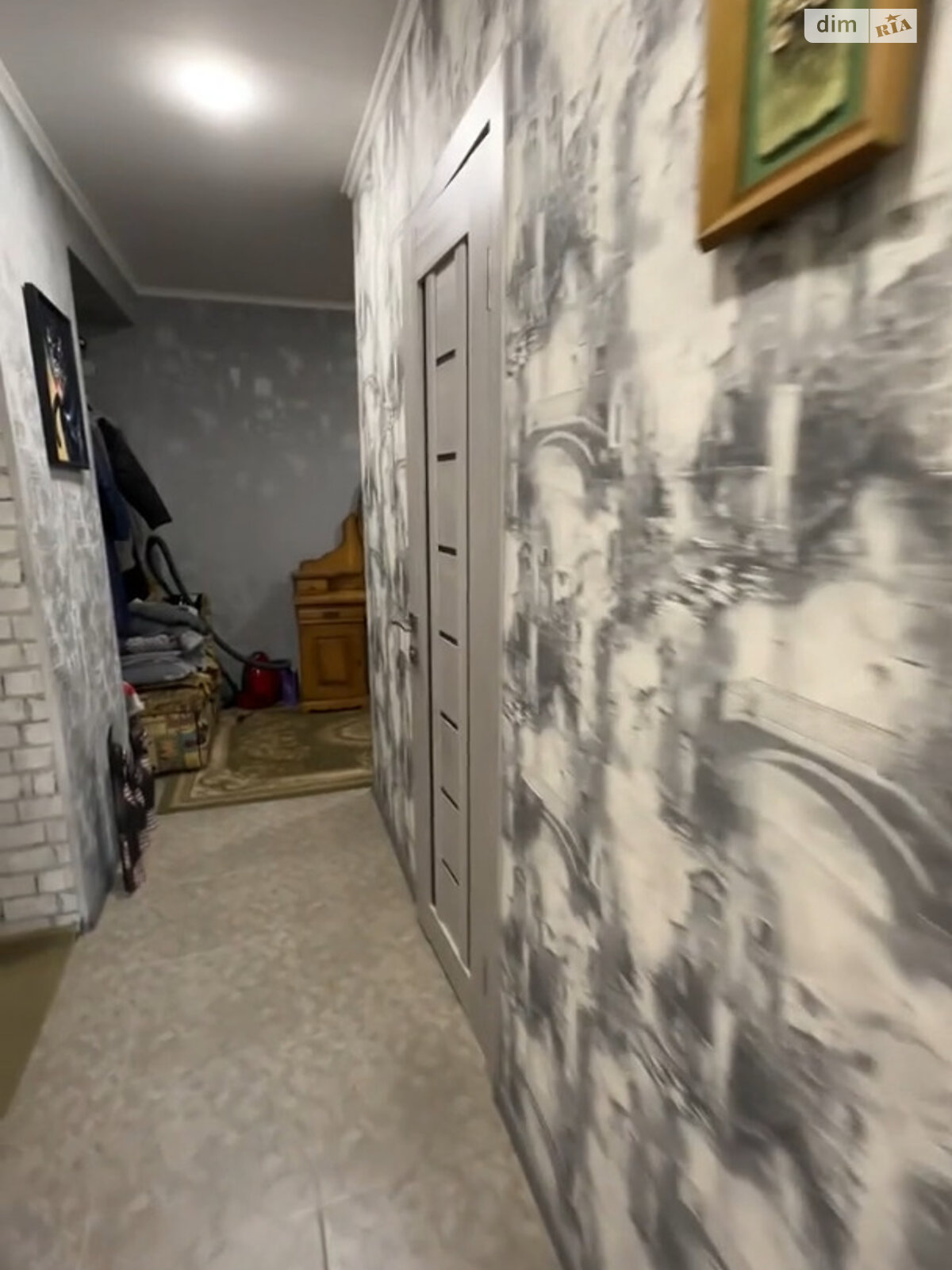 Продаж трикімнатної квартири в Запоріжжі, на просп. Соборний, район Вознесенівський (Орджонікідзевський) фото 1 Продаж трикімнатної квартири в Запоріжжі, на просп. Соборний, район Вознесенівський (Орджонікідзевський) фото 1