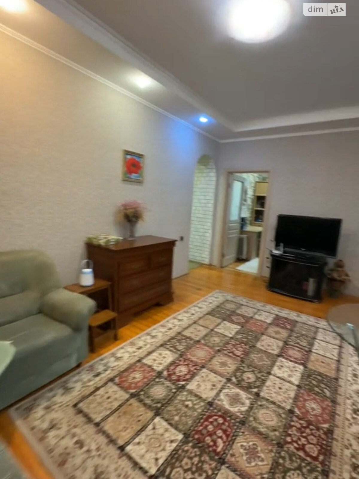 Продаж трикімнатної квартири в Запоріжжі, на просп. Соборний, район Вознесенівський (Орджонікідзевський) фото 1 Продаж трикімнатної квартири в Запоріжжі, на просп. Соборний, район Вознесенівський (Орджонікідзевський) фото 1