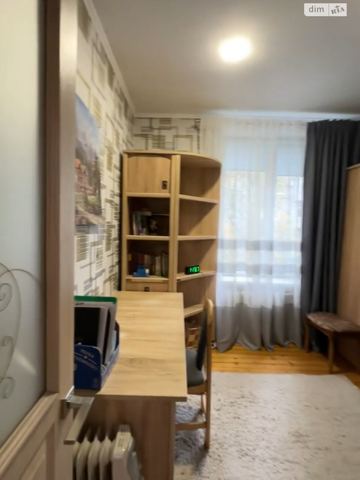 Продаж трикімнатної квартири в Запоріжжі, на просп. Соборний, район Вознесенівський (Орджонікідзевський) фото 1 Продаж трикімнатної квартири в Запоріжжі, на просп. Соборний, район Вознесенівський (Орджонікідзевський) фото 1