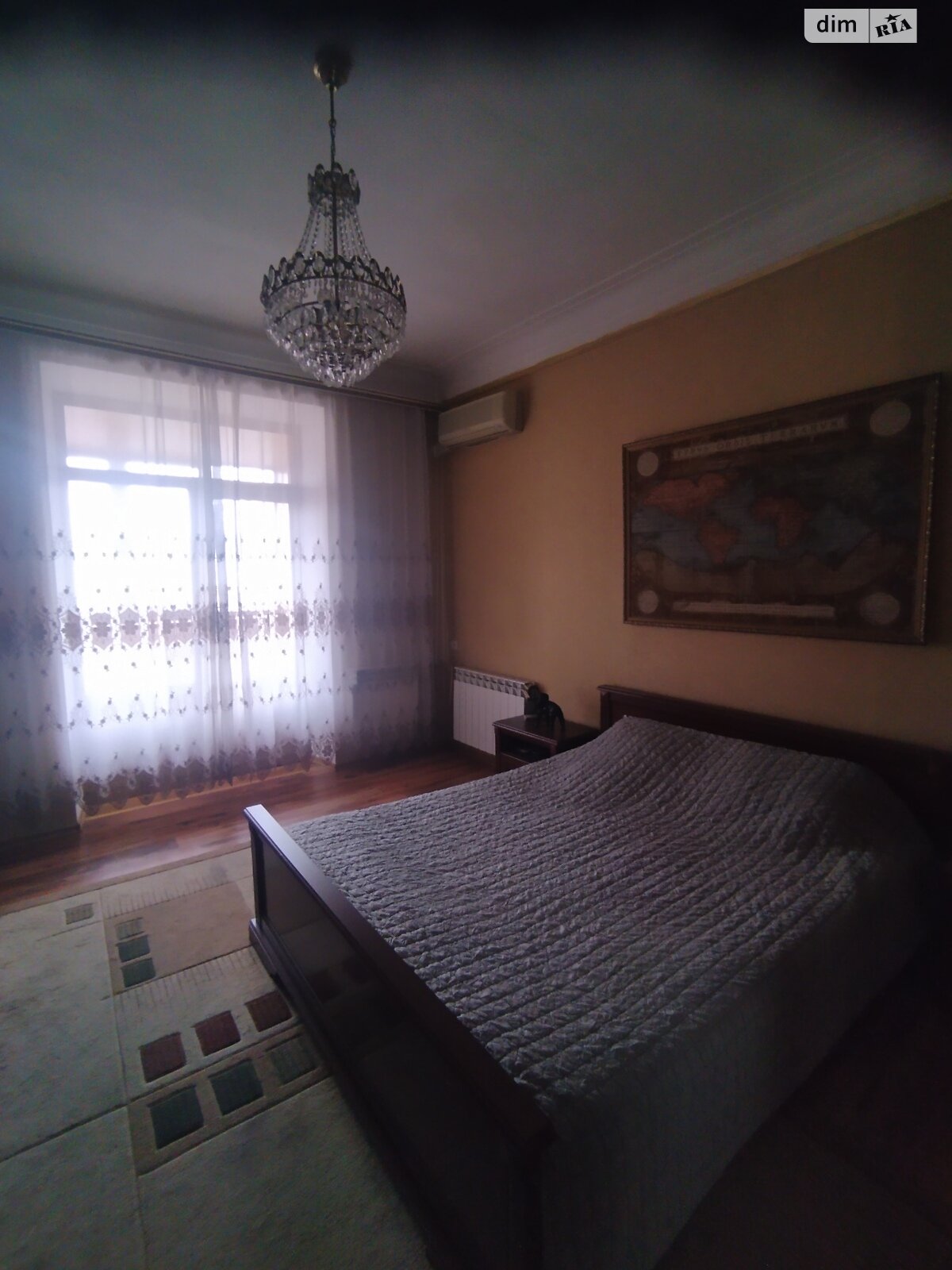 Продажа трехкомнатной квартиры в Запорожье, на просп. Соборный, район Вознесеновский (Орджоникидзевский) фото 1