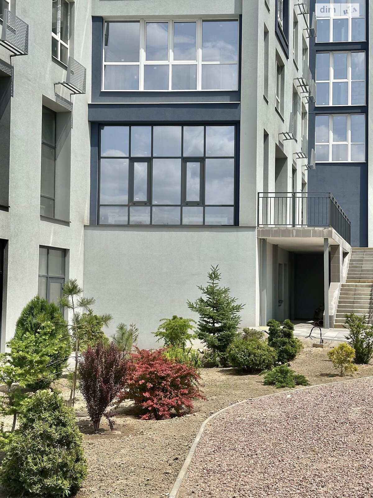 Продажа однокомнатной квартиры в Запорожье, на ул. Тбилисская 23, район Вознесеновский (Орджоникидзевский) фото 1 Продажа однокомнатной квартиры в Запорожье, на ул. Тбилисская 23, район Вознесеновский (Орджоникидзевский) фото 1