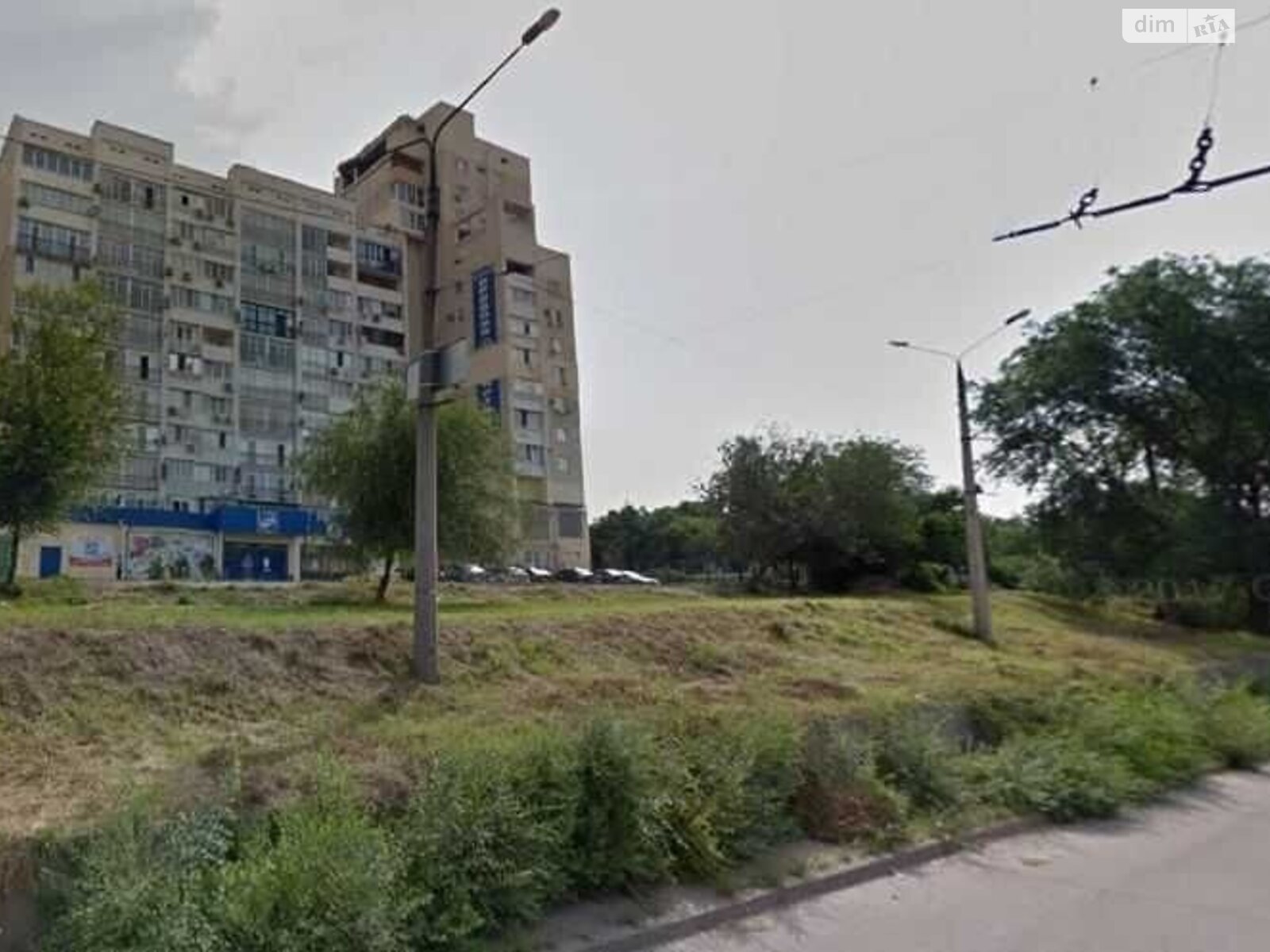 Продаж трикімнатної квартири в Запоріжжі, на бул. Центральний 26, район Вознесенівський (Орджонікідзевський) фото 1