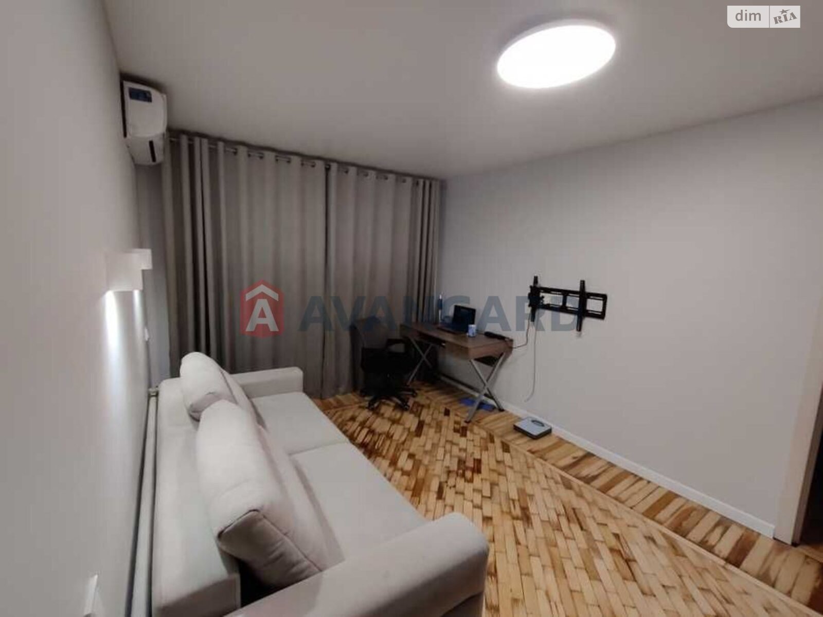 Продажа двухкомнатной квартиры в Запорожье, на бул. Центральный 19А, район Вознесеновский (Орджоникидзевский) фото 1 Продажа двухкомнатной квартиры в Запорожье, на бул. Центральный 19А, район Вознесеновский (Орджоникидзевский) фото 1