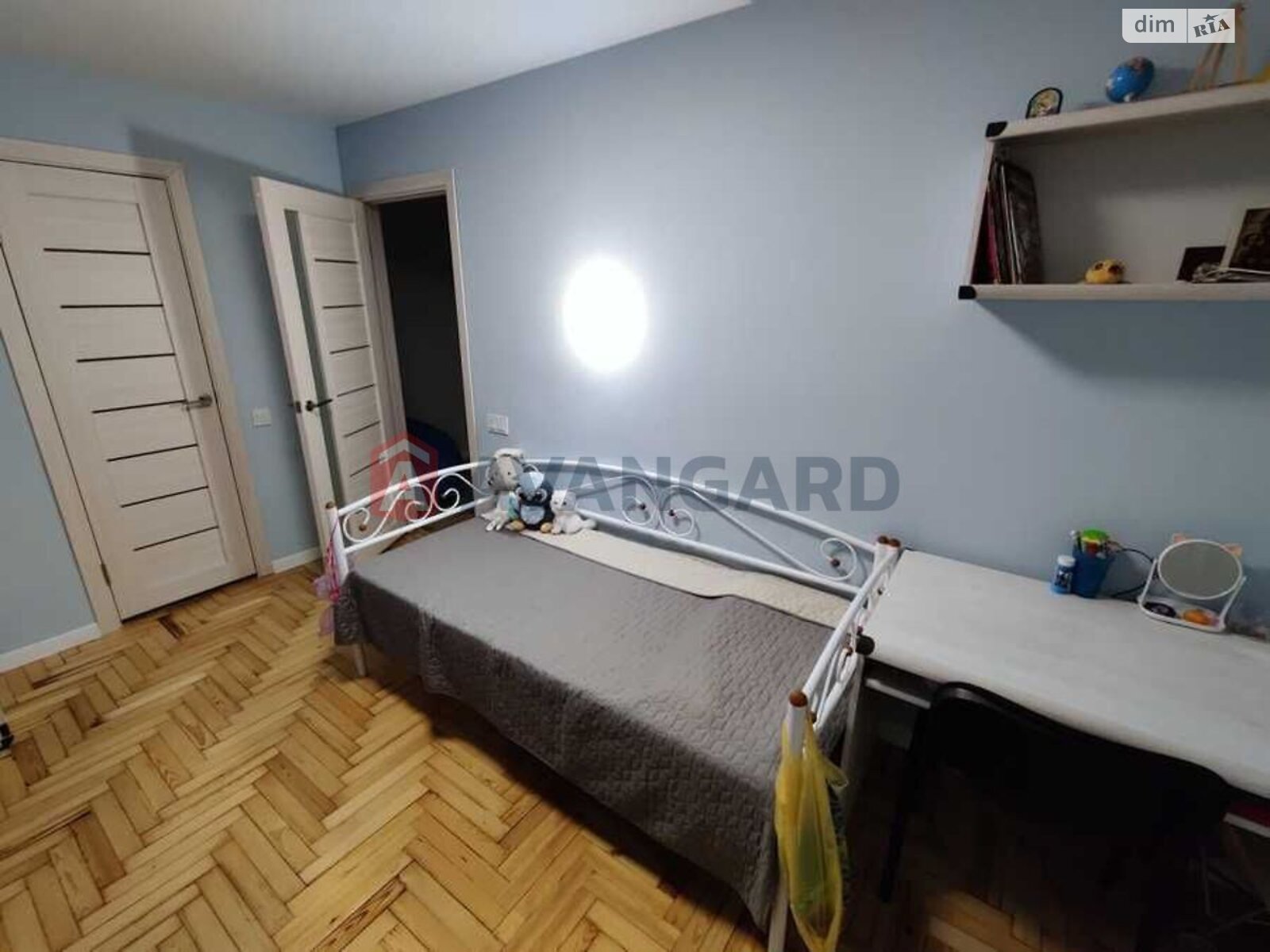 Продажа двухкомнатной квартиры в Запорожье, на бул. Центральный 19А, район Вознесеновский (Орджоникидзевский) фото 1 Продажа двухкомнатной квартиры в Запорожье, на бул. Центральный 19А, район Вознесеновский (Орджоникидзевский) фото 1