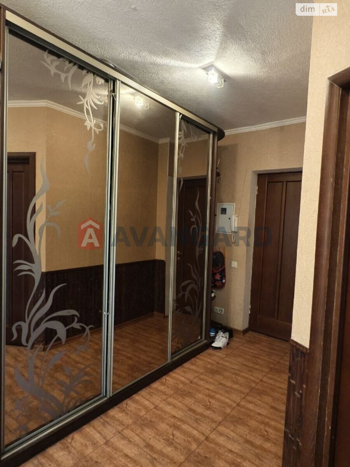 Продажа двухкомнатной квартиры в Запорожье, на бул. Центральный 24, район Вознесеновский (Орджоникидзевский) фото 1 Продажа двухкомнатной квартиры в Запорожье, на бул. Центральный 24, район Вознесеновский (Орджоникидзевский) фото 1