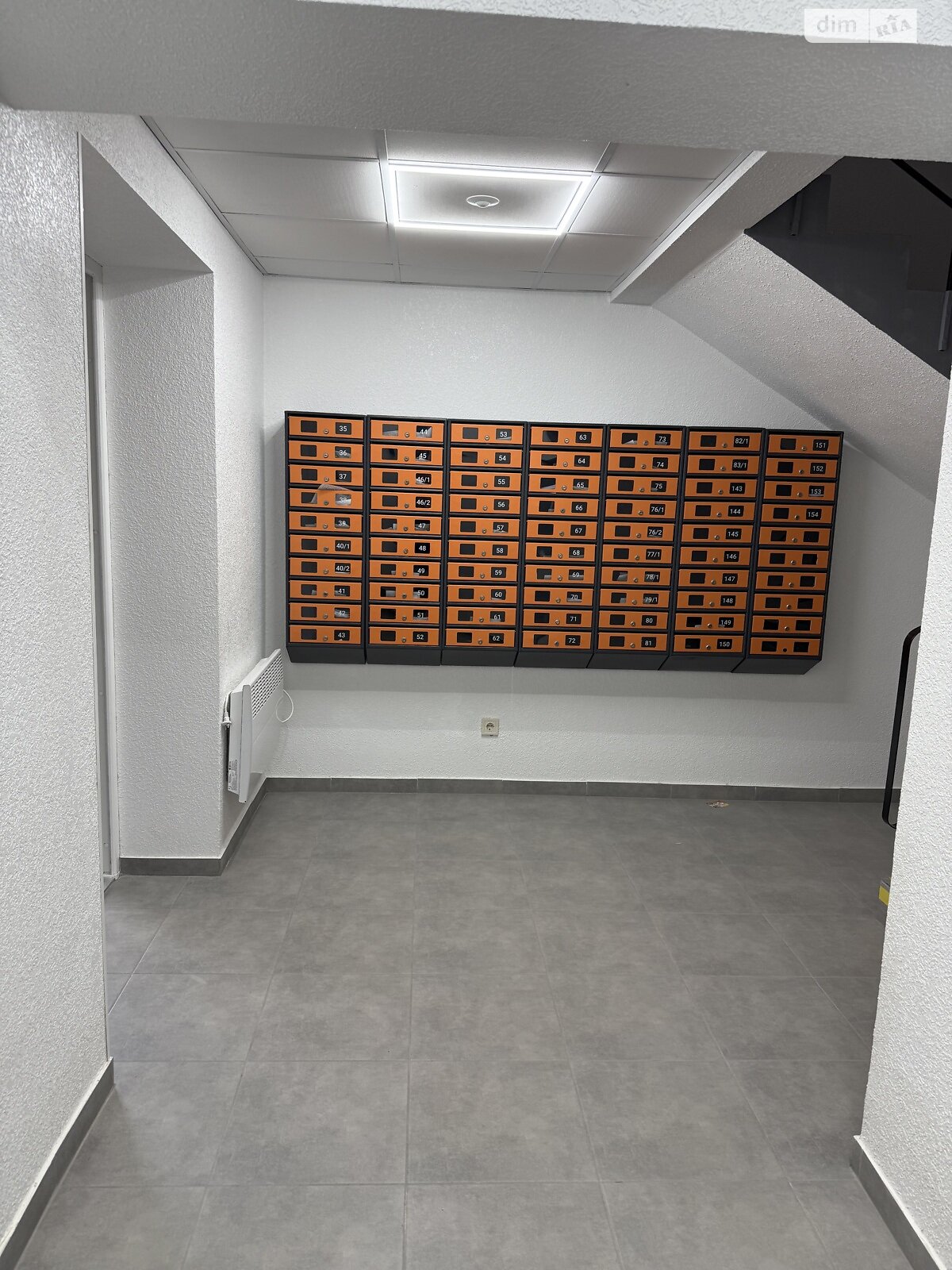 Продаж трикімнатної квартири в Запоріжжі, на бул. Центральний 28, кв. 81, район Вознесенівський (Орджонікідзевський) фото 1 Продаж трикімнатної квартири в Запоріжжі, на бул. Центральний 28, кв. 81, район Вознесенівський (Орджонікідзевський) фото 1