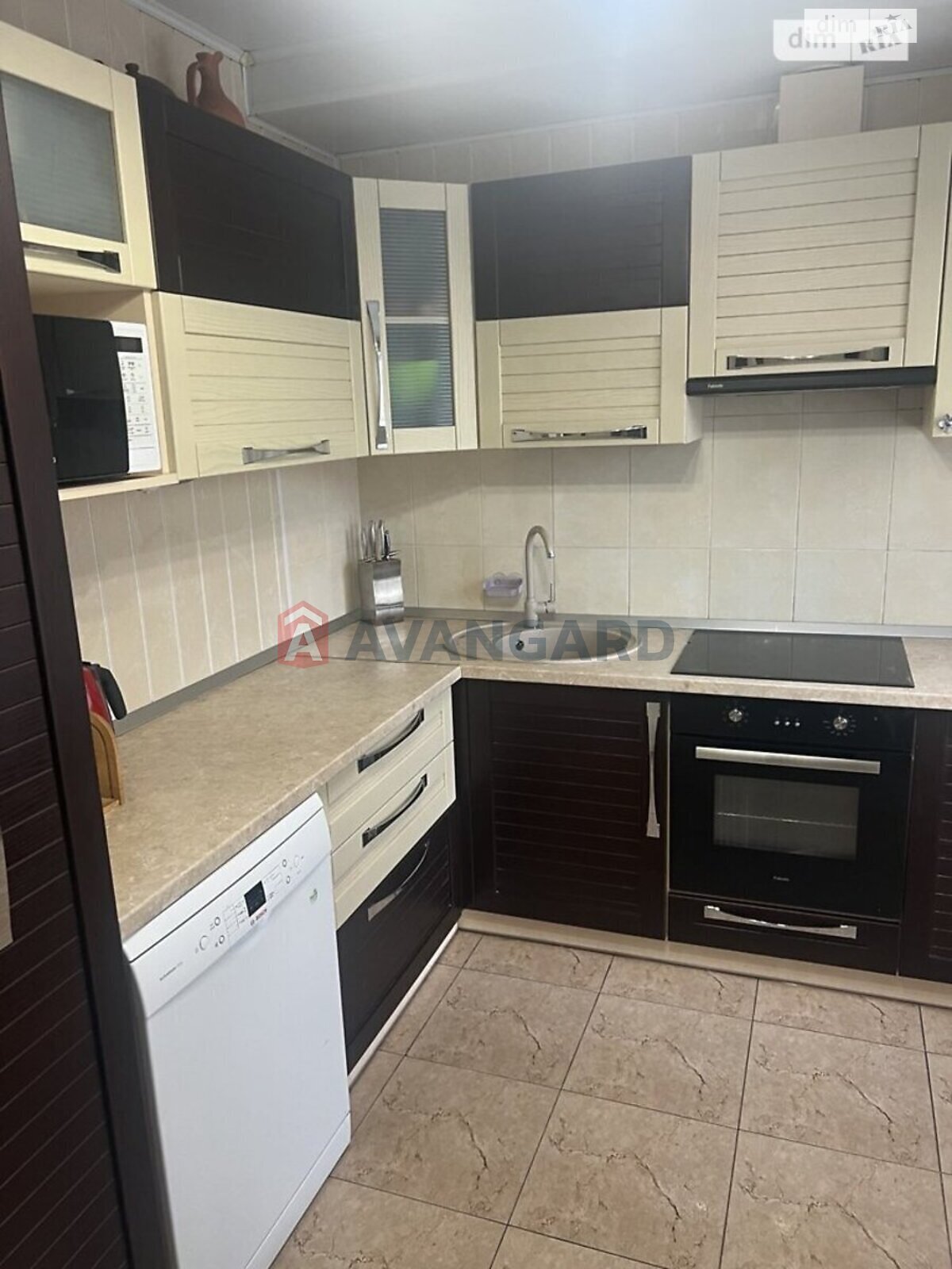 Продажа четырехкомнатной квартиры в Запорожье, на бул. Центральный 23, район Вознесеновский (Орджоникидзевский) фото 1