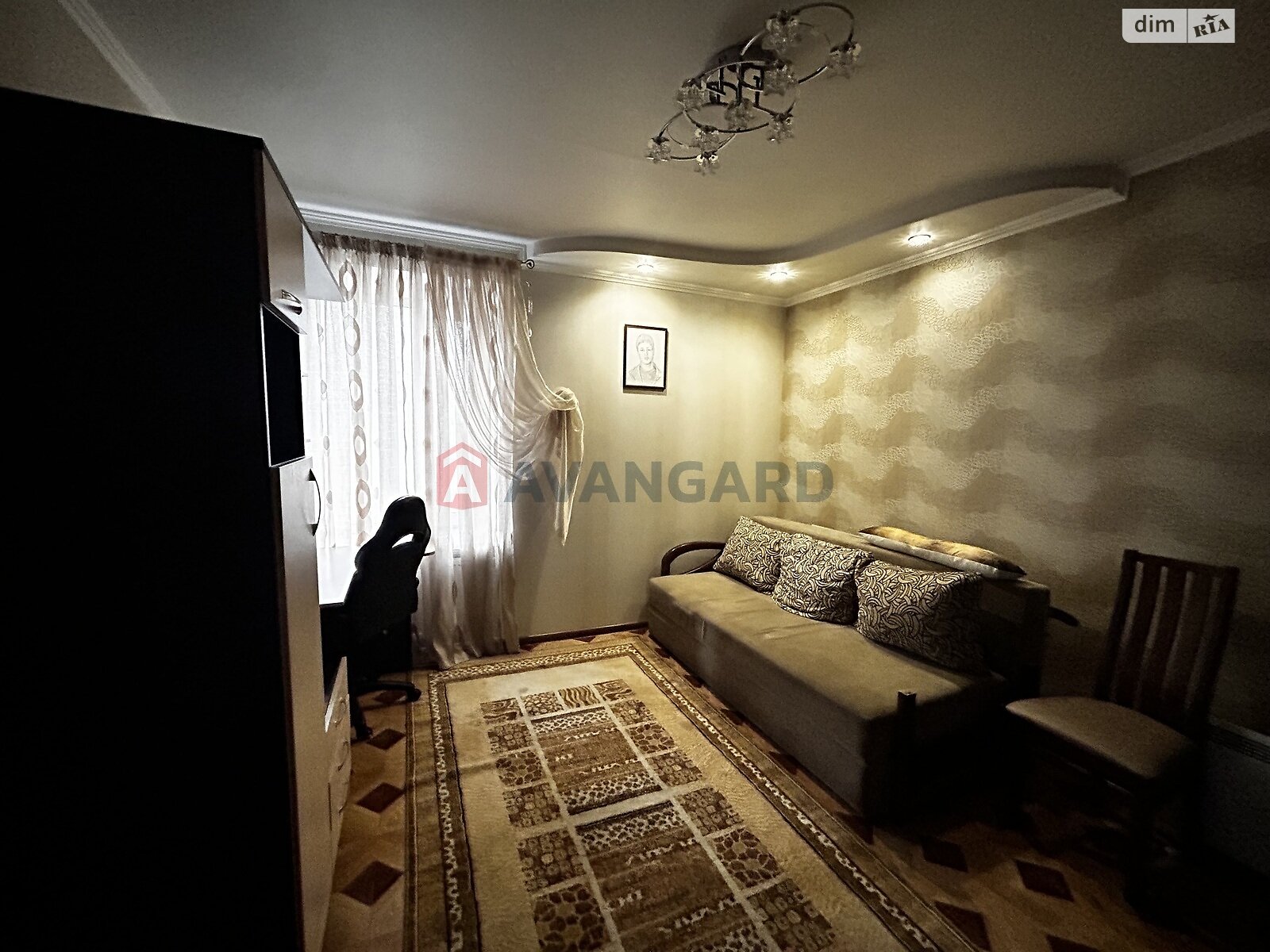 Продажа четырехкомнатной квартиры в Запорожье, на бул. Центральный 23, район Вознесеновский (Орджоникидзевский) фото 1