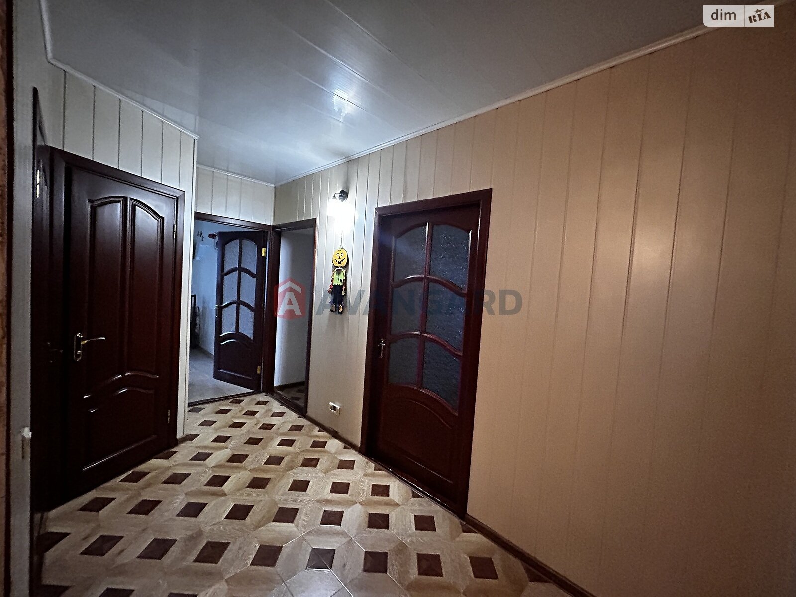 Продажа четырехкомнатной квартиры в Запорожье, на бул. Центральный 23, район Вознесеновский (Орджоникидзевский) фото 1