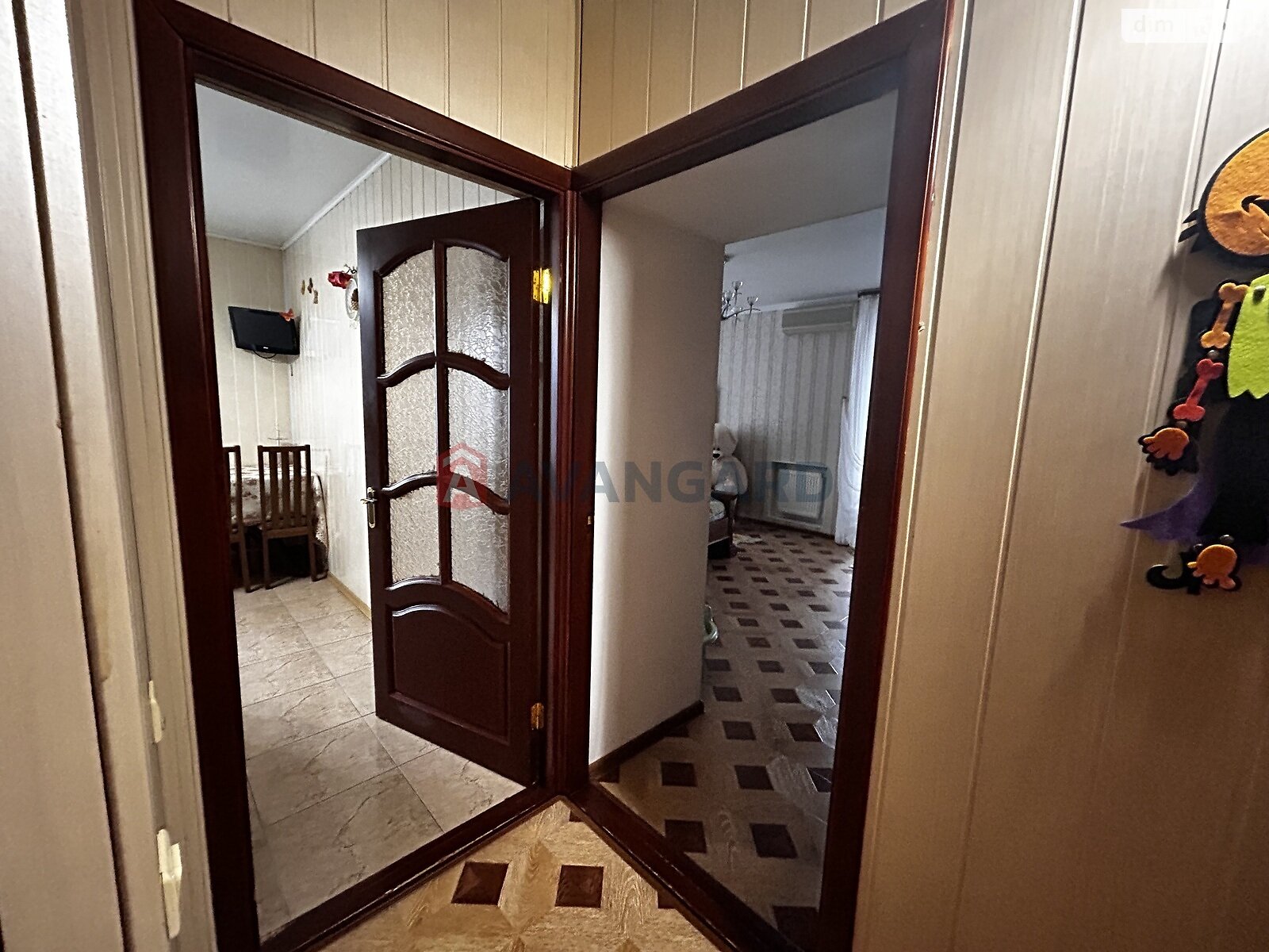 Продажа четырехкомнатной квартиры в Запорожье, на бул. Центральный 23, район Вознесеновский (Орджоникидзевский) фото 1