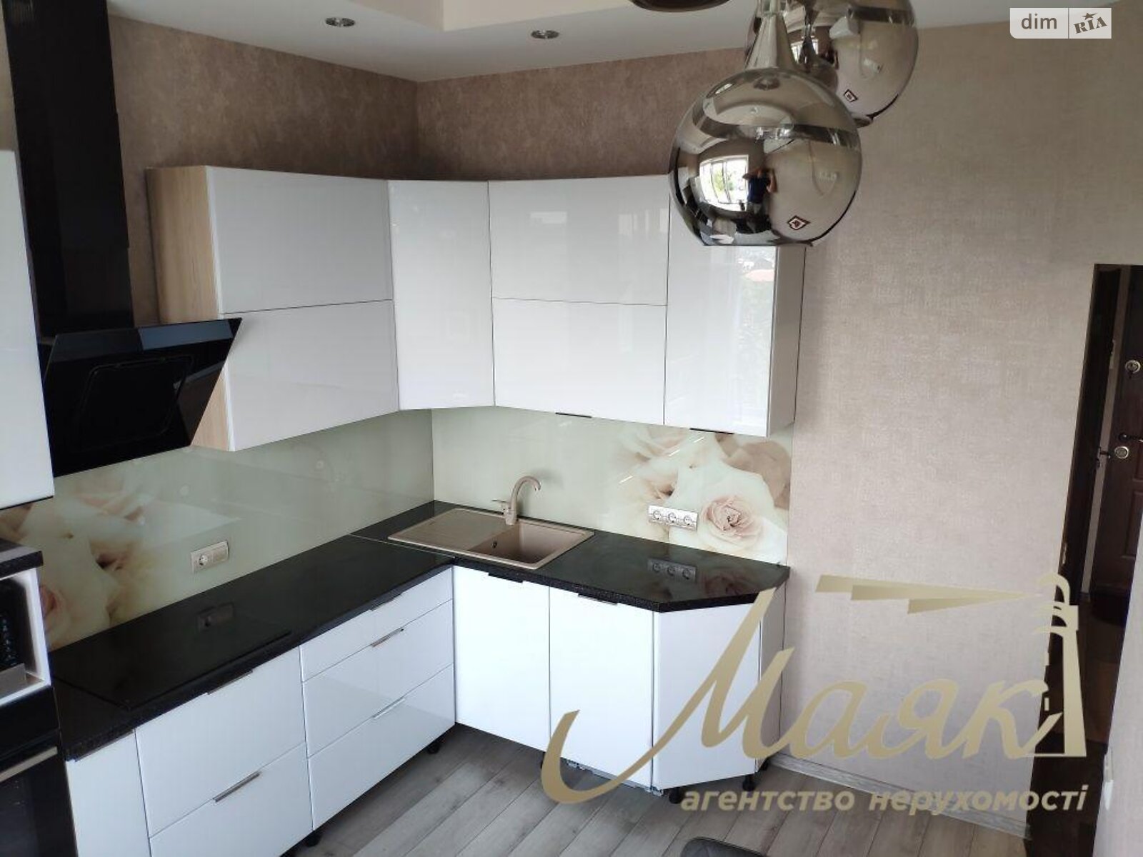 Продаж двокімнатної квартири в Запоріжжі, на вул. Володимира Грищенка 26А, район Вознесенівський (Орджонікідзевський) фото 1 Продаж двокімнатної квартири в Запоріжжі, на вул. Володимира Грищенка 26А, район Вознесенівський (Орджонікідзевський) фото 1