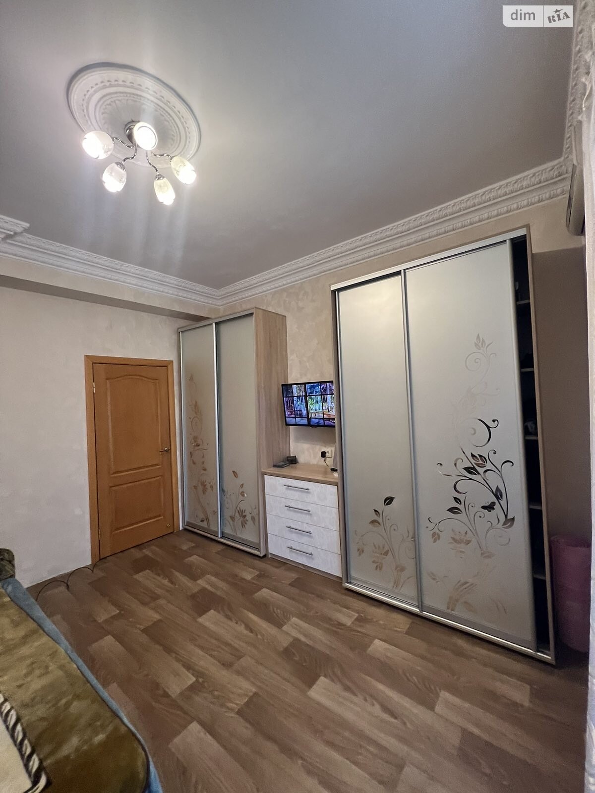 Продажа двухкомнатной квартиры в Запорожье, на ул. Вячеслава Зайцева 14, кв. 4, район Вознесеновский (Орджоникидзевский) фото 1