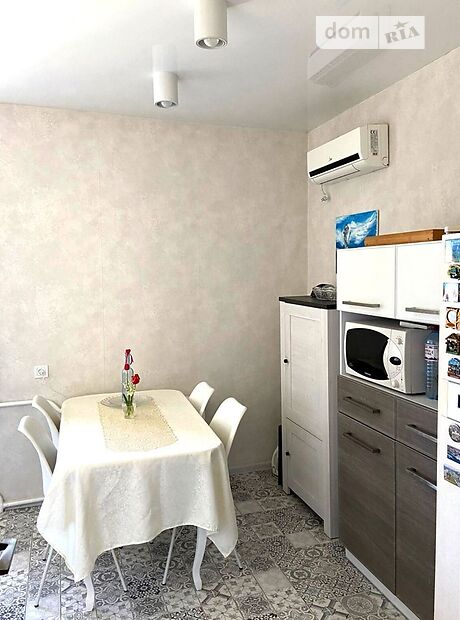 Продажа трехкомнатной квартиры в Запорожье, на Центральный б-р 25, район Вознесеновский (Орджоникидзевский) фото 1 Продажа трехкомнатной квартиры в Запорожье, на Центральный б-р 25, район Вознесеновский (Орджоникидзевский) фото 1