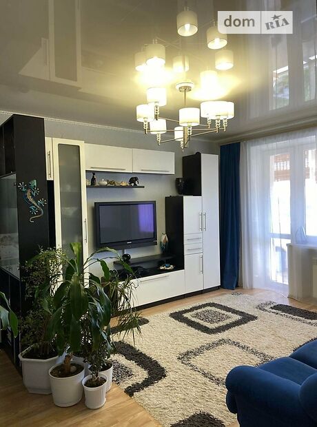 Продажа трехкомнатной квартиры в Запорожье, на Центральный б-р 25, район Вознесеновский (Орджоникидзевский) фото 1 Продажа трехкомнатной квартиры в Запорожье, на Центральный б-р 25, район Вознесеновский (Орджоникидзевский) фото 1