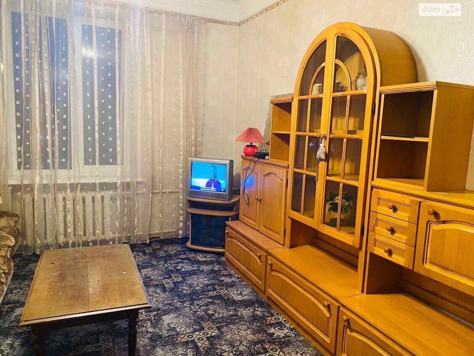 Продажа двухкомнатной квартиры в Запорожье, на просп. Соборный 212, район Вознесеновский (Орджоникидзевский) фото 1