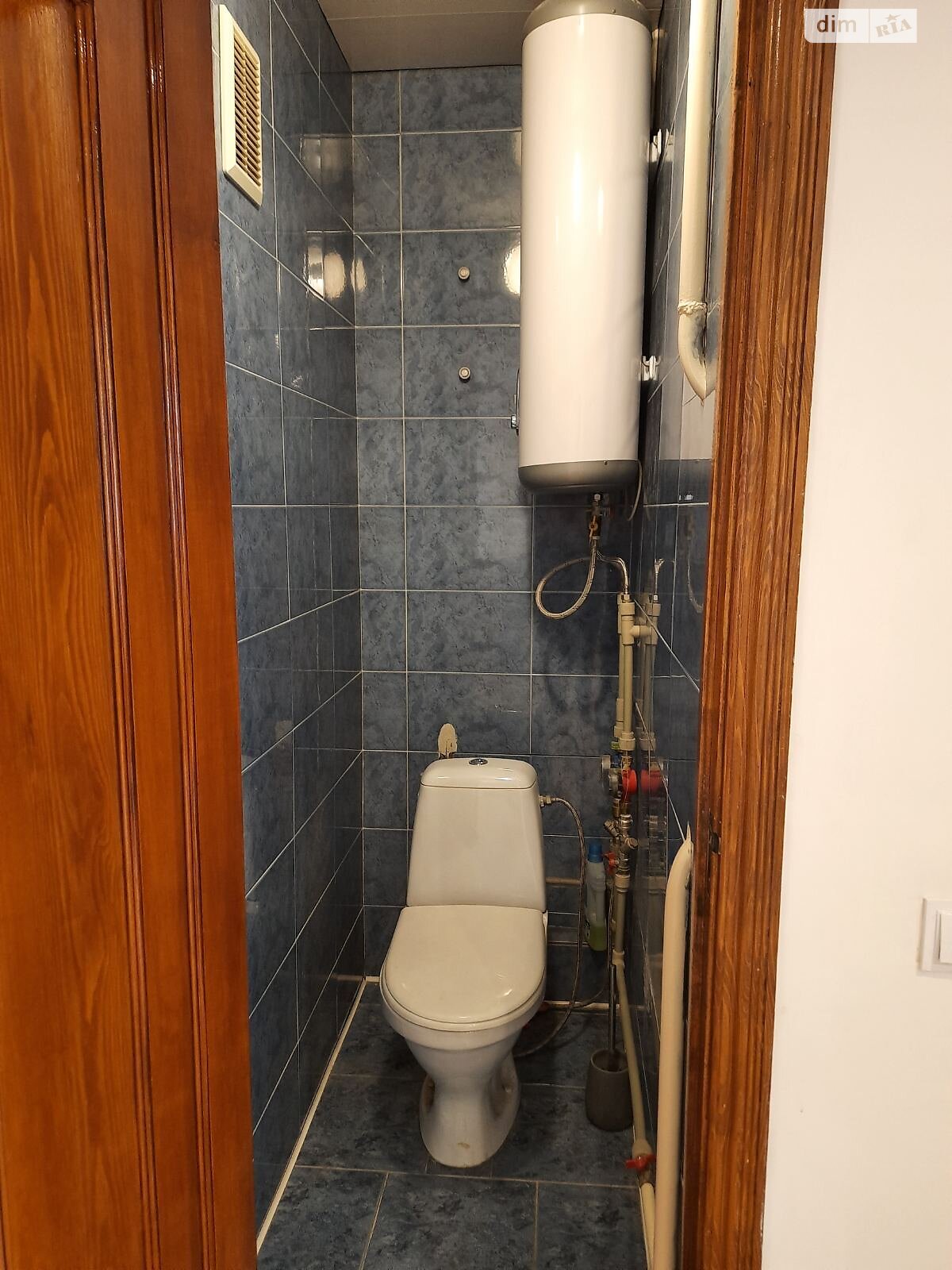 Продажа трехкомнатной квартиры в Запорожье, на ул. Владимира Украинца, район Южный (Пески) фото 1 Продажа трехкомнатной квартиры в Запорожье, на ул. Владимира Украинца, район Южный (Пески) фото 1