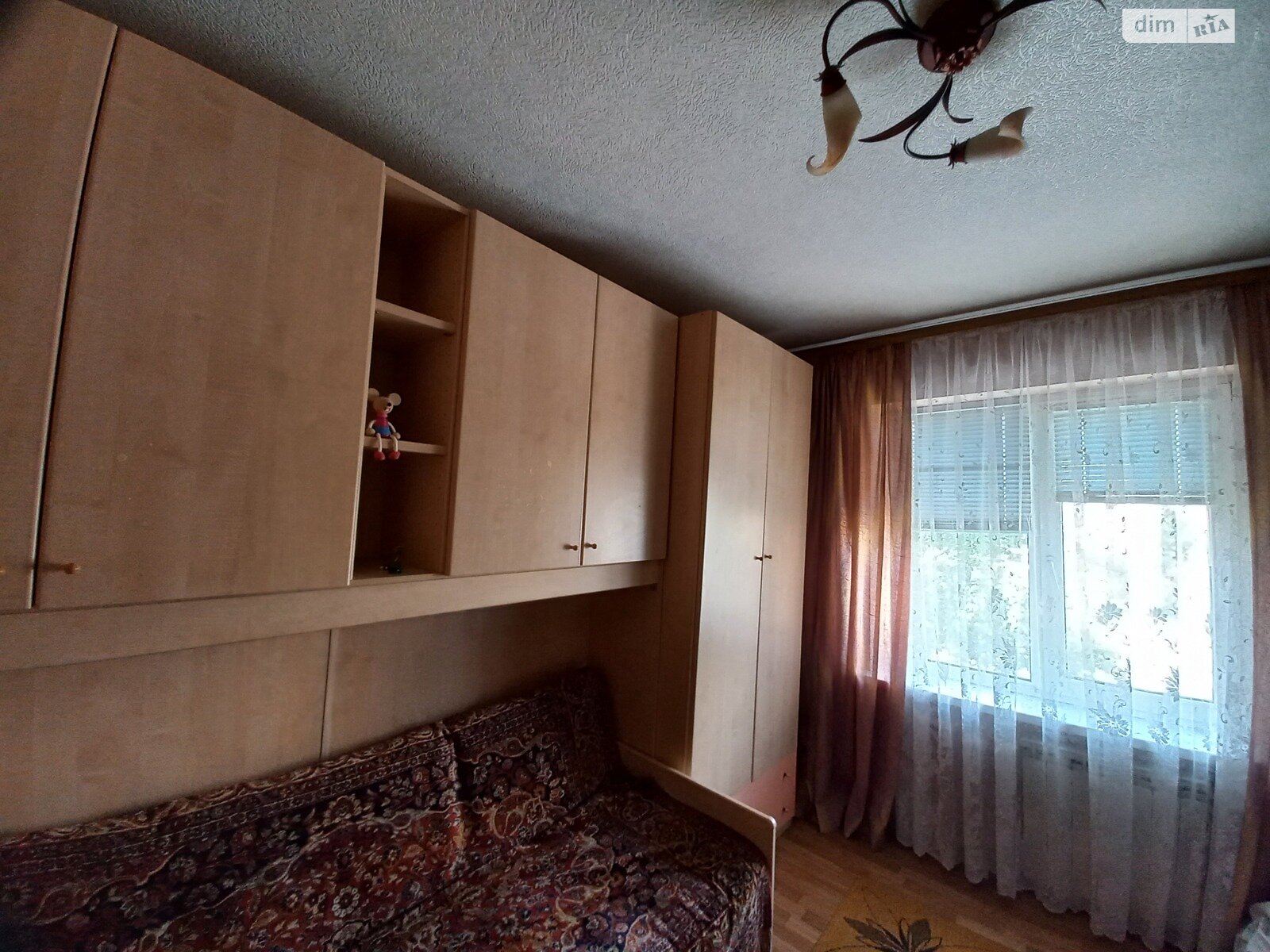 Продажа трехкомнатной квартиры в Запорожье, на ул. Автозаводская, район Южный (Пески) фото 1