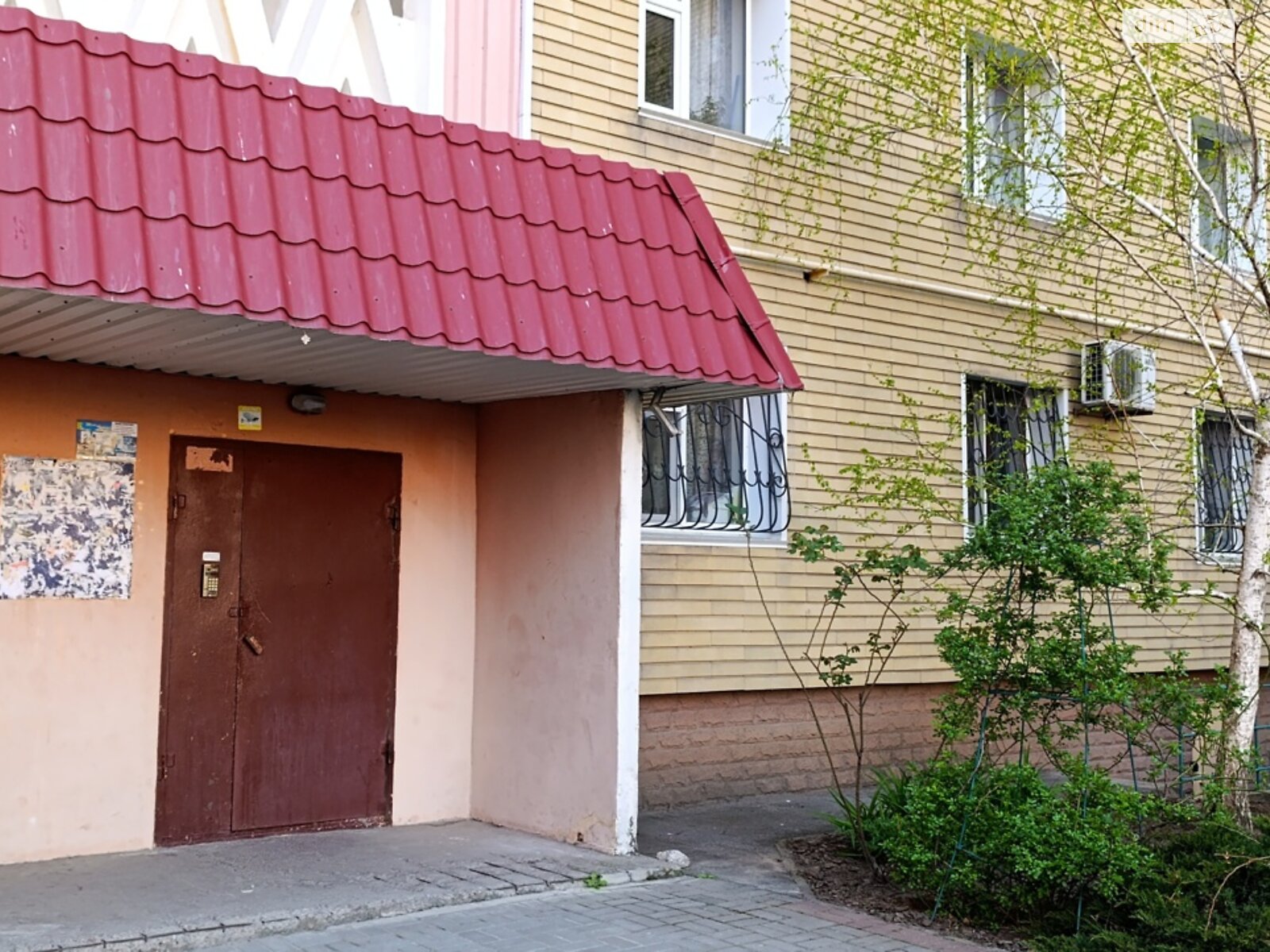 Продажа двухкомнатной квартиры в Запорожье, на ул. Владимира Украинца 49, район Южный (Пески) фото 1