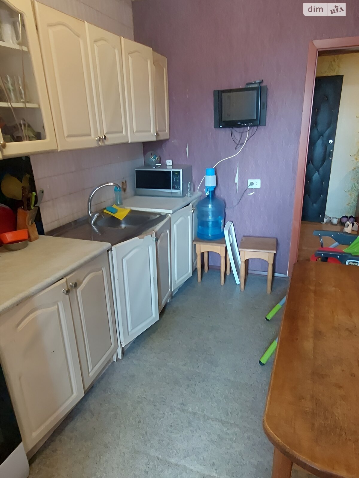 Продажа трехкомнатной квартиры в Запорожье, на ул. Владимира Украинца 27, район Южный (Пески) фото 1 Продажа трехкомнатной квартиры в Запорожье, на ул. Владимира Украинца 27, район Южный (Пески) фото 1