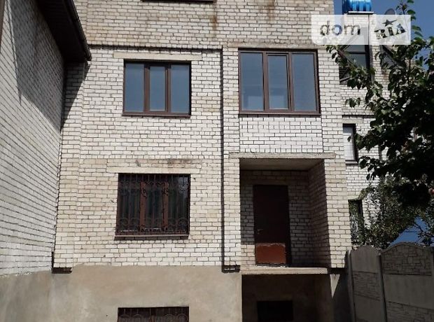 Продажа четырехкомнатной квартиры в Запорожье, на ул. Ушакова Адмирала район Заводской фото 1 Продажа четырехкомнатной квартиры в Запорожье, на ул. Ушакова Адмирала район Заводской фото 1