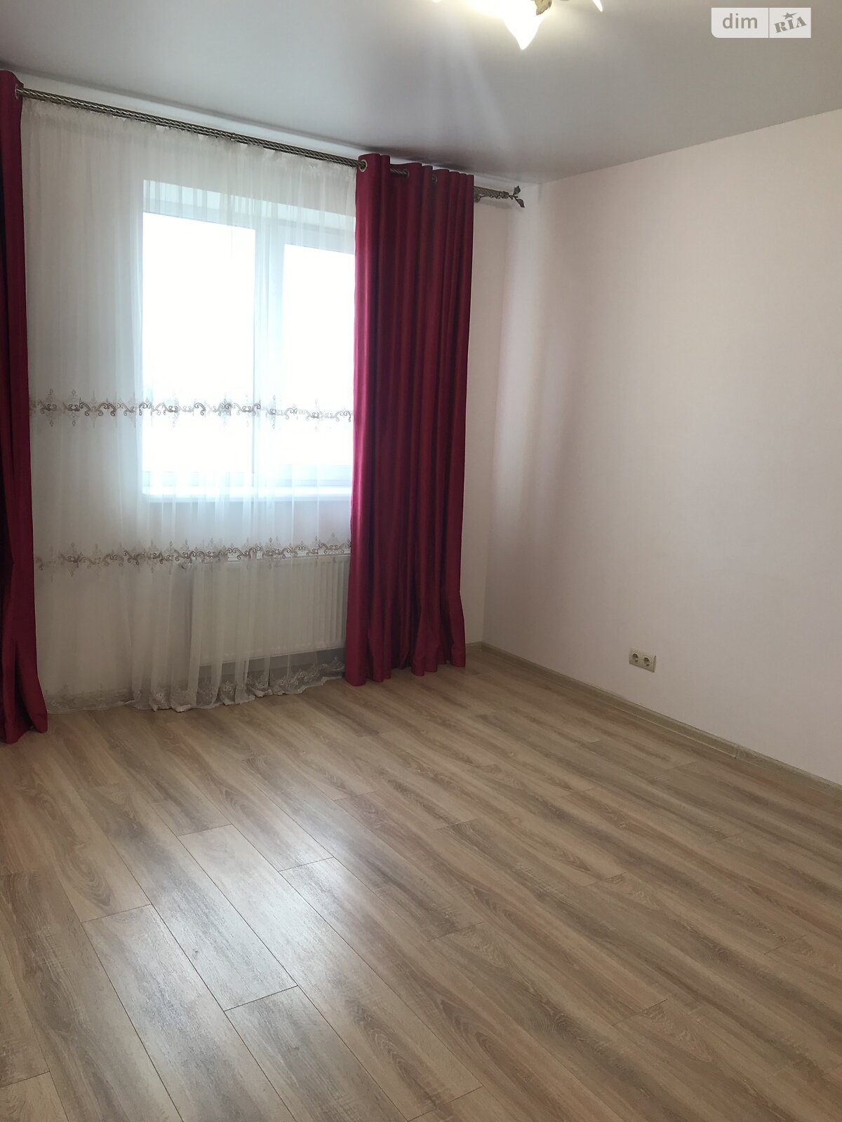 Продажа двухкомнатной квартиры в Зарванцах, на ул. Одесская 3/11, фото 1 Продажа двухкомнатной квартиры в Зарванцах, на ул. Одесская 3/11, фото 1