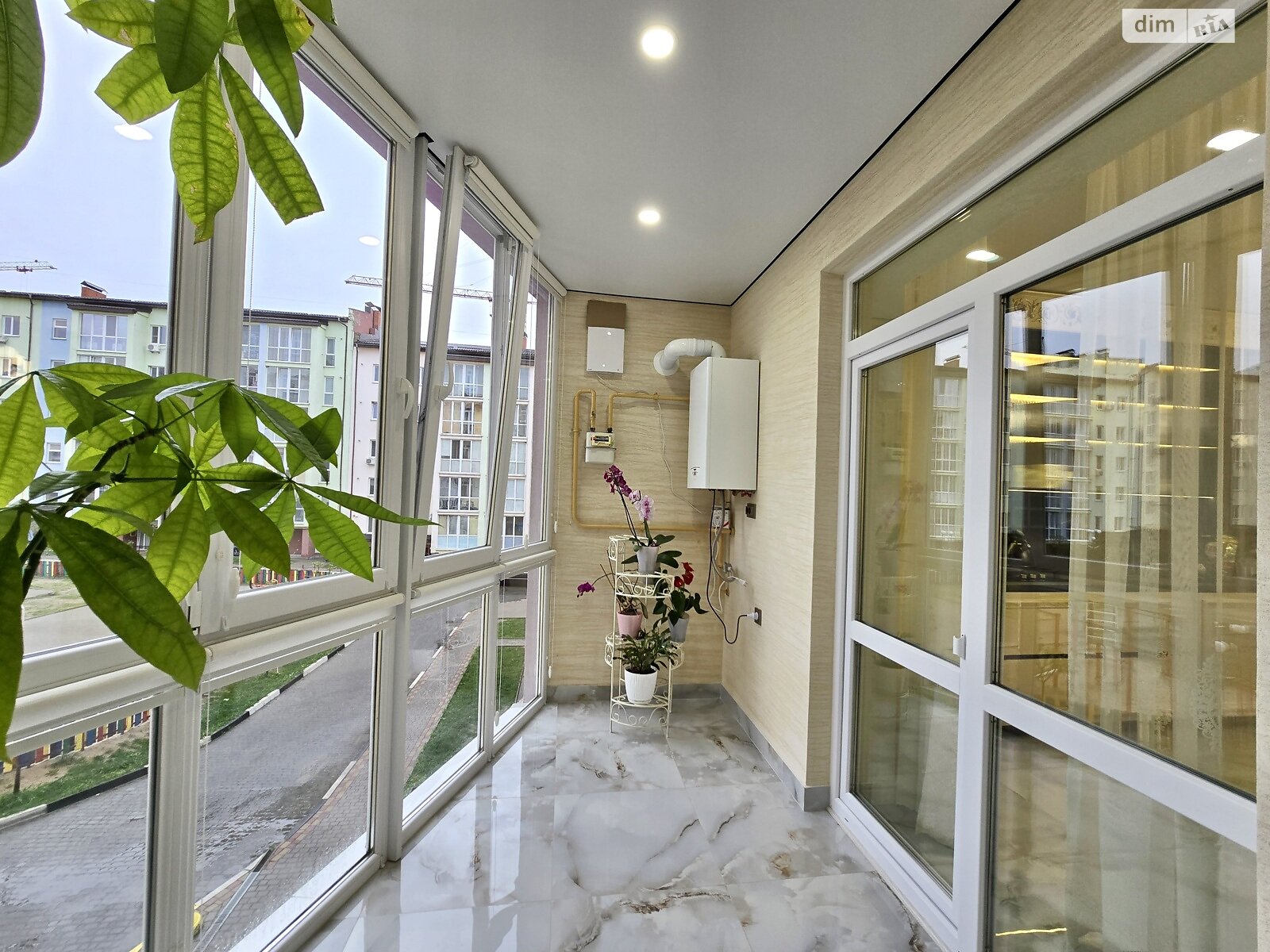 Продажа двухкомнатной квартиры в Зарванцах, на ул. Одесская 3 корпус 4, фото 1 Продажа двухкомнатной квартиры в Зарванцах, на ул. Одесская 3 корпус 4, фото 1