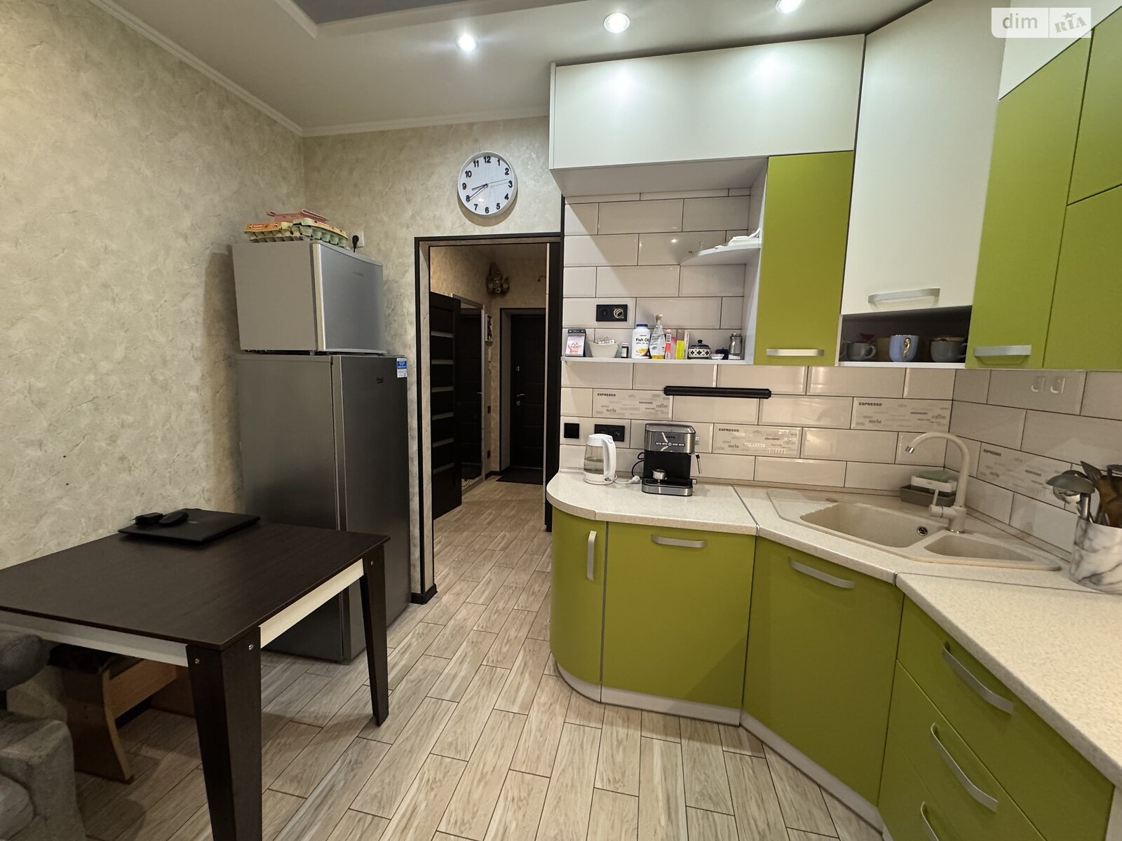 Продажа однокомнатной квартиры в Зарванцах, на ул. Одесская 3 корпус 1, кв. 16, фото 1 Продажа однокомнатной квартиры в Зарванцах, на ул. Одесская 3 корпус 1, кв. 16, фото 1