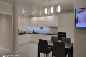 Продажа трехкомнатной квартиры в Зарванцах, на ул. Сагайдачного, фото 2