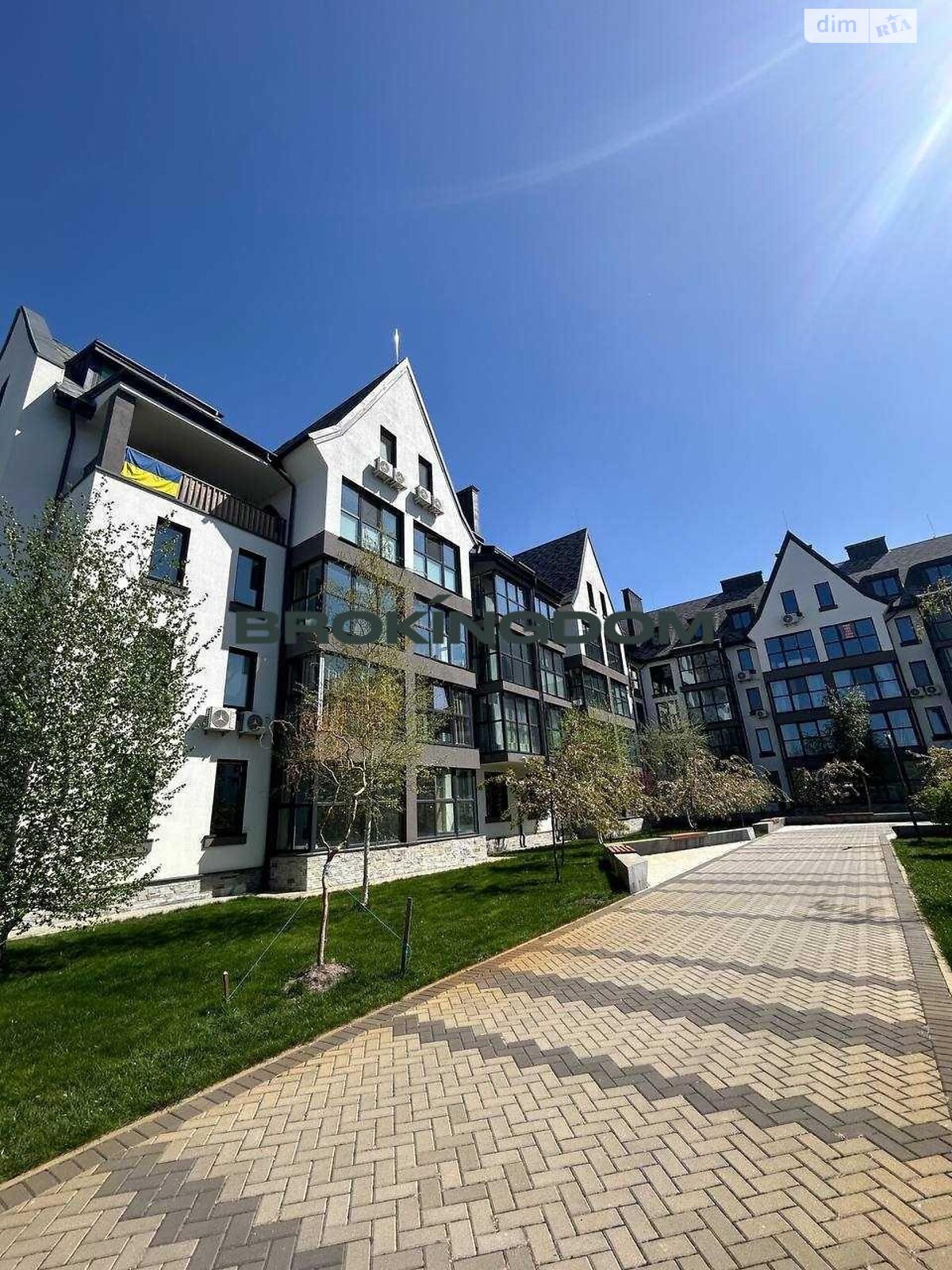 Продажа трехкомнатной квартиры в Зазимье, на ул. Киевская, фото 1 Продажа трехкомнатной квартиры в Зазимье, на ул. Киевская, фото 1