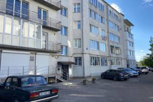 Продаж трикімнатної квартири в Зборові, на вул. Миру, фото 2