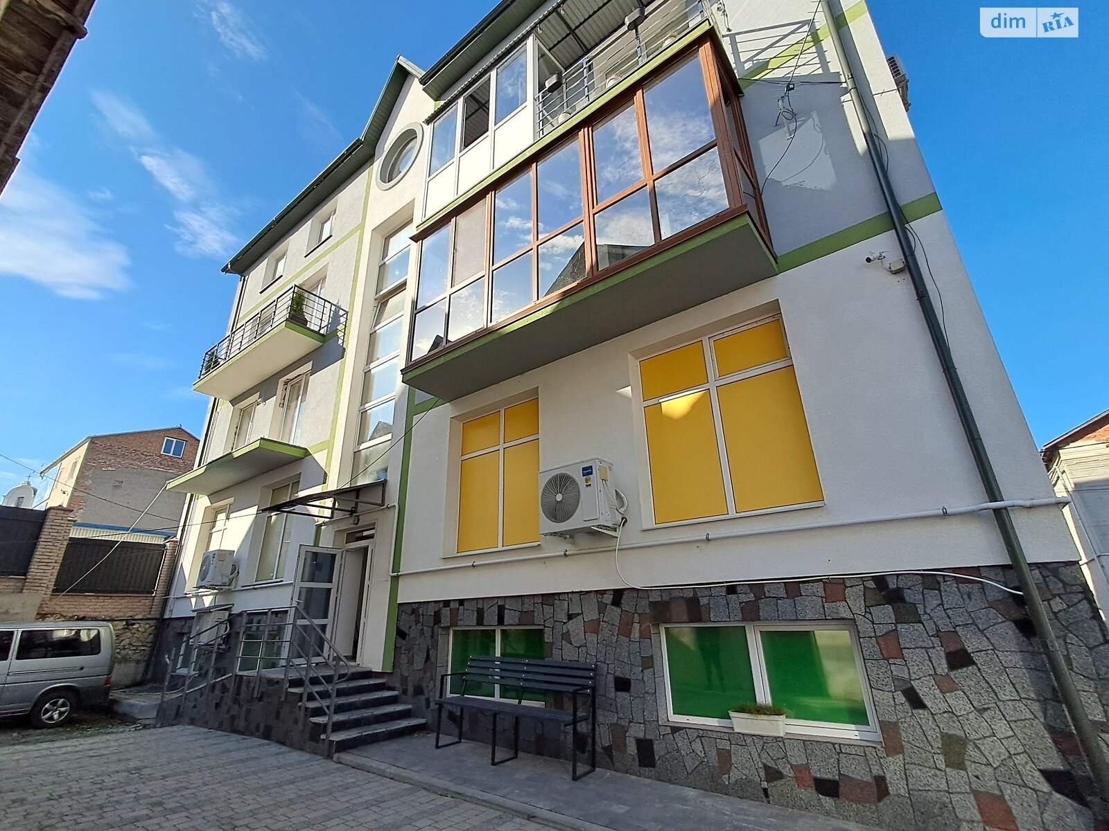 Продажа двухкомнатной квартиры в Зборове, на ул. Богдана Хмельницкого, район Зборов фото 1 Продажа двухкомнатной квартиры в Зборове, на ул. Богдана Хмельницкого, район Зборов фото 1