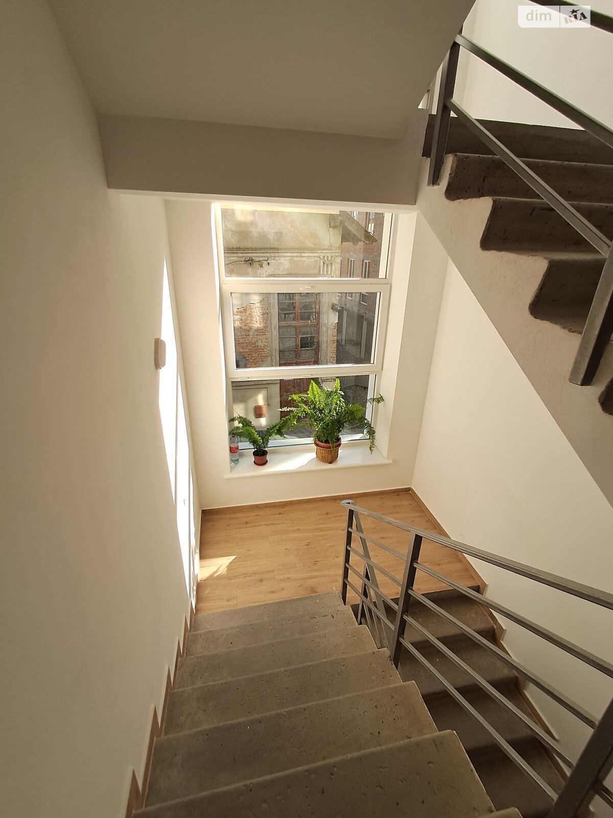 Продажа двухкомнатной квартиры в Зборове, на ул. Богдана Хмельницкого, район Зборов фото 1 Продажа двухкомнатной квартиры в Зборове, на ул. Богдана Хмельницкого, район Зборов фото 1