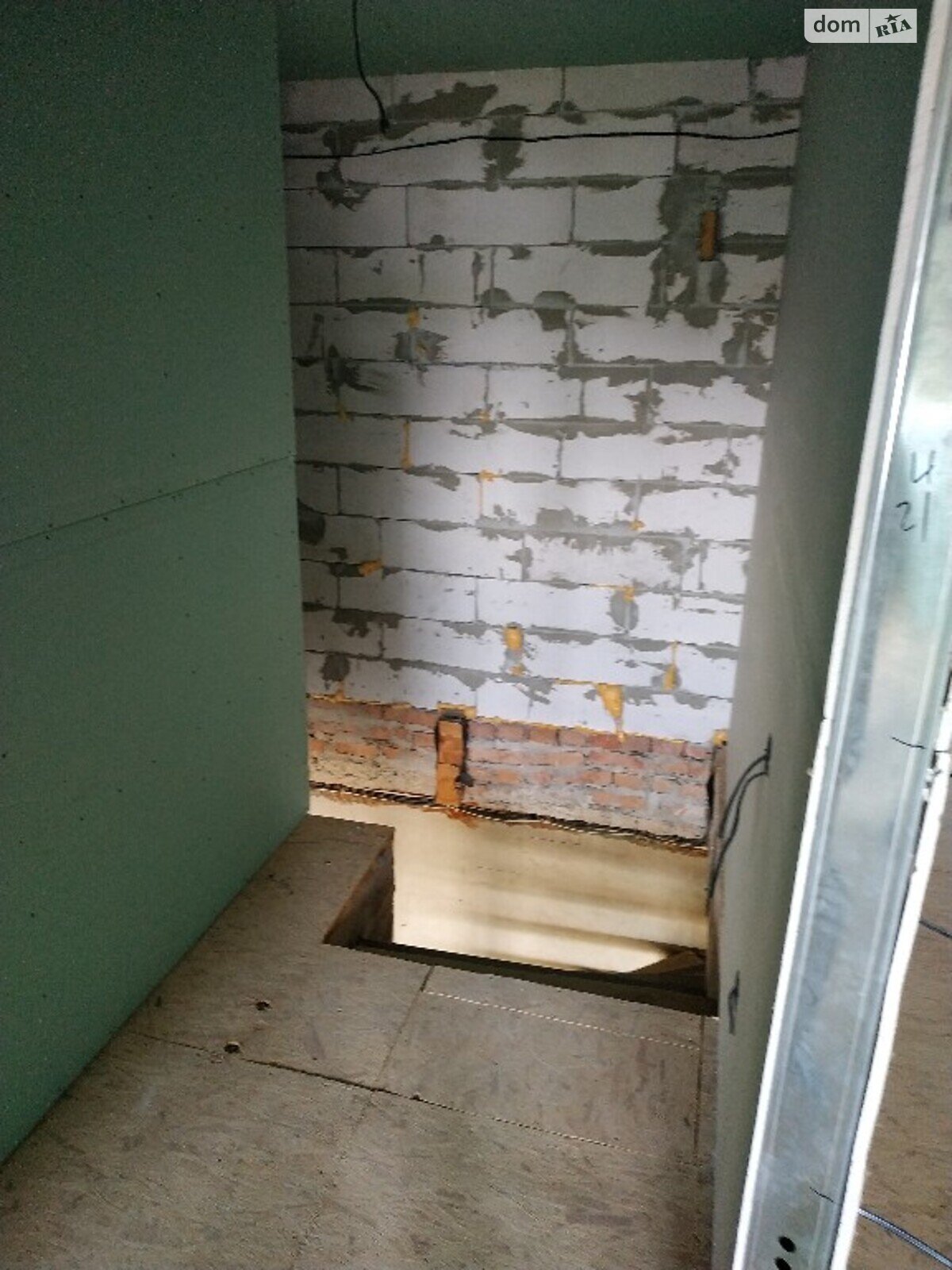 Продажа двухкомнатной квартиры в Зборове, на ул. Мира 11, район Зборов фото 1 Продажа двухкомнатной квартиры в Зборове, на ул. Мира 11, район Зборов фото 1