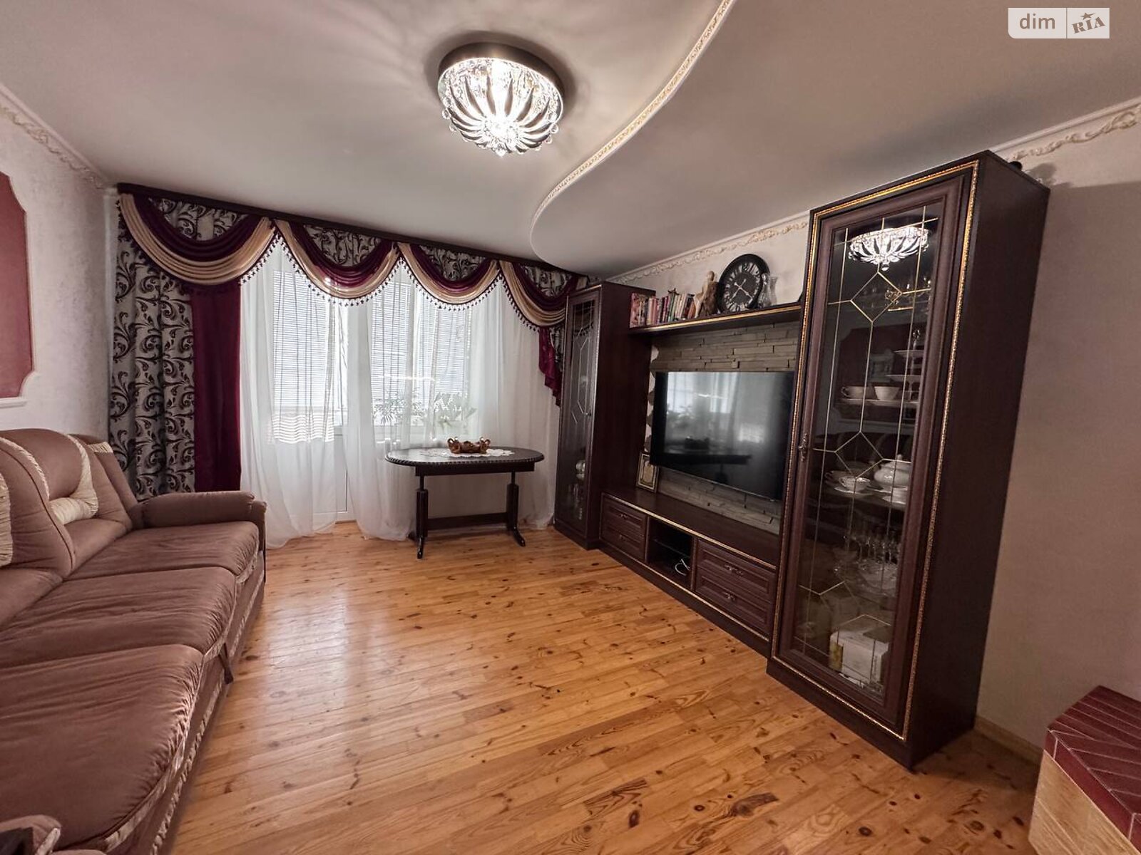 Продажа трехкомнатной квартиры в Здолбунове, на ул. Коперника 59, фото 1 Продажа трехкомнатной квартиры в Здолбунове, на ул. Коперника 59, фото 1