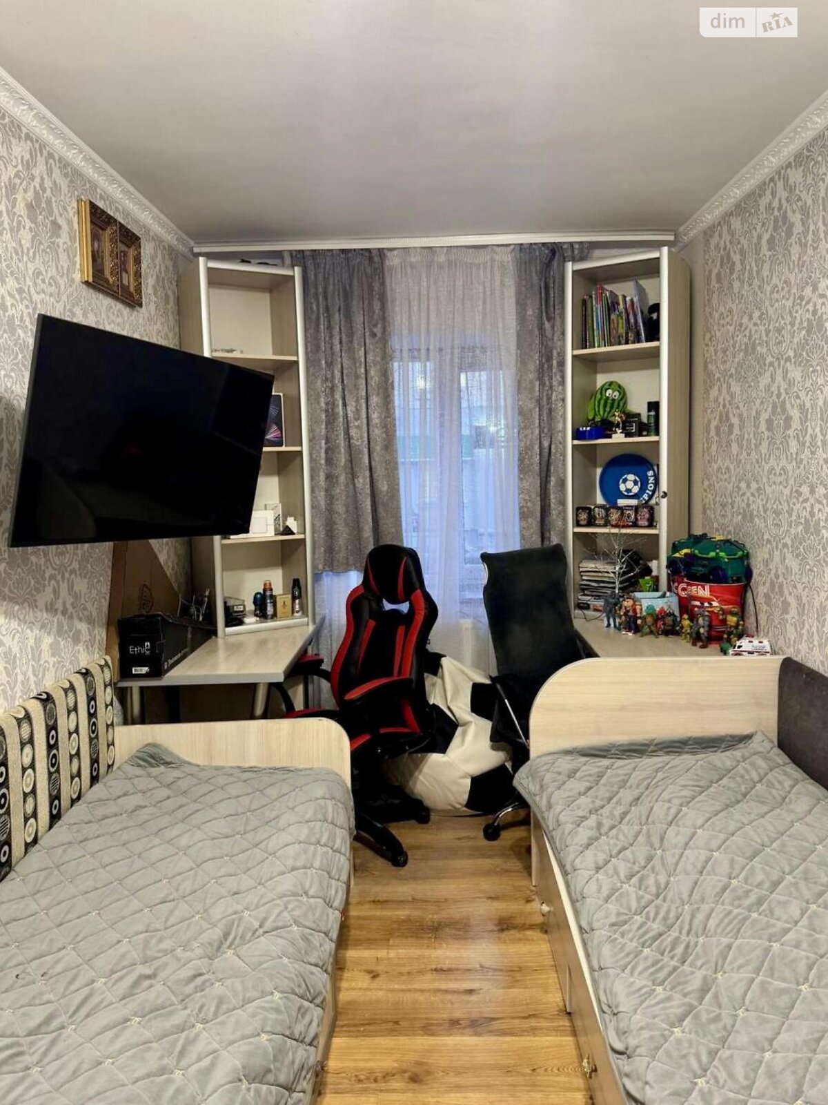 Продаж трикімнатної квартири в Здолбунові, на вул. Незалежності, фото 1 Продаж трикімнатної квартири в Здолбунові, на вул. Незалежності, фото 1