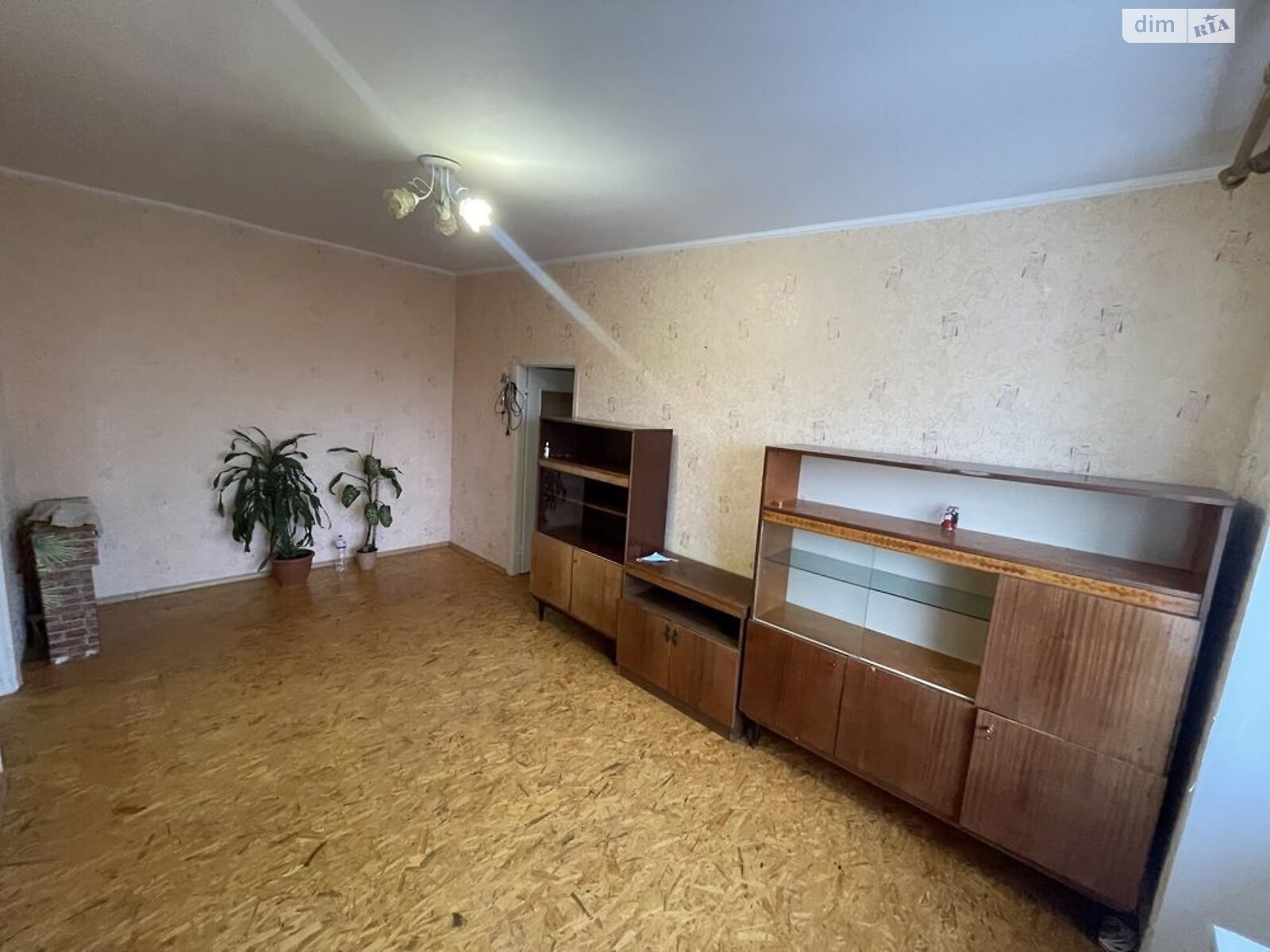 Продажа двухкомнатной квартиры в Здолбунове, на ул. Школьная 21, фото 1