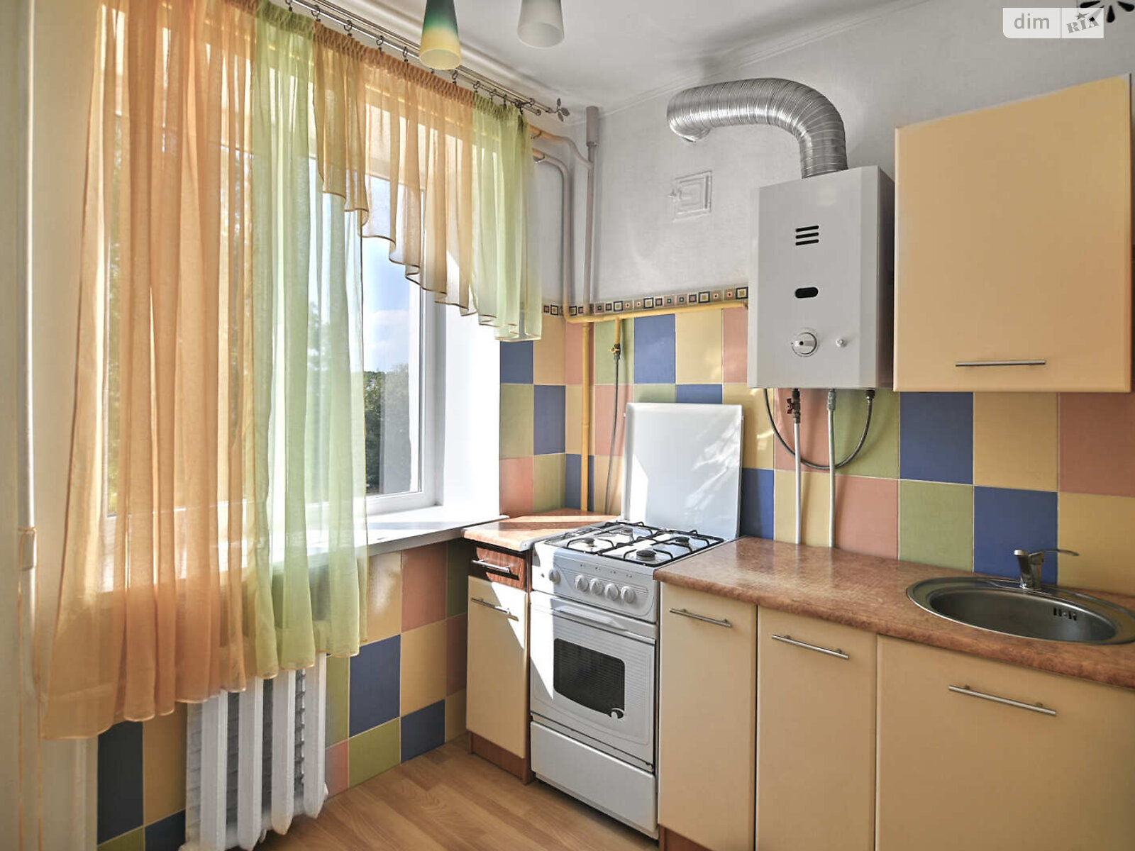Продажа двухкомнатной квартиры в Здолбунове, на ул. Заводская 9, фото 1 Продажа двухкомнатной квартиры в Здолбунове, на ул. Заводская 9, фото 1