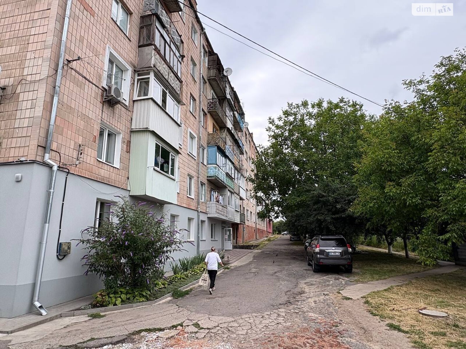 Продаж трикімнатної квартири в Здолбунові, на вул. Заводська, фото 1 Продаж трикімнатної квартири в Здолбунові, на вул. Заводська, фото 1