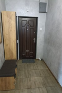 Продажа трехкомнатной квартиры в Згуровке, на пл. Ивана Кирия, кв. 13, фото 2