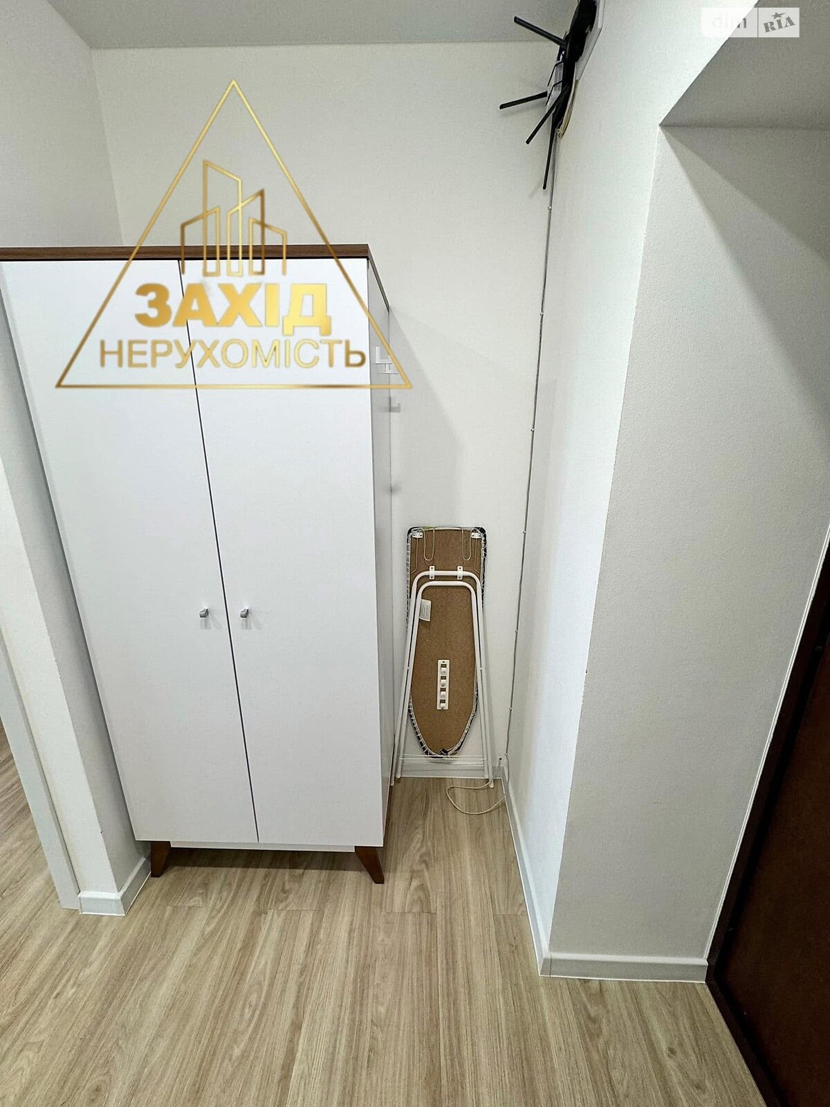 Продажа однокомнатной квартиры в Змиенце, на ул. Школьная, фото 1 Продажа однокомнатной квартиры в Змиенце, на ул. Школьная, фото 1