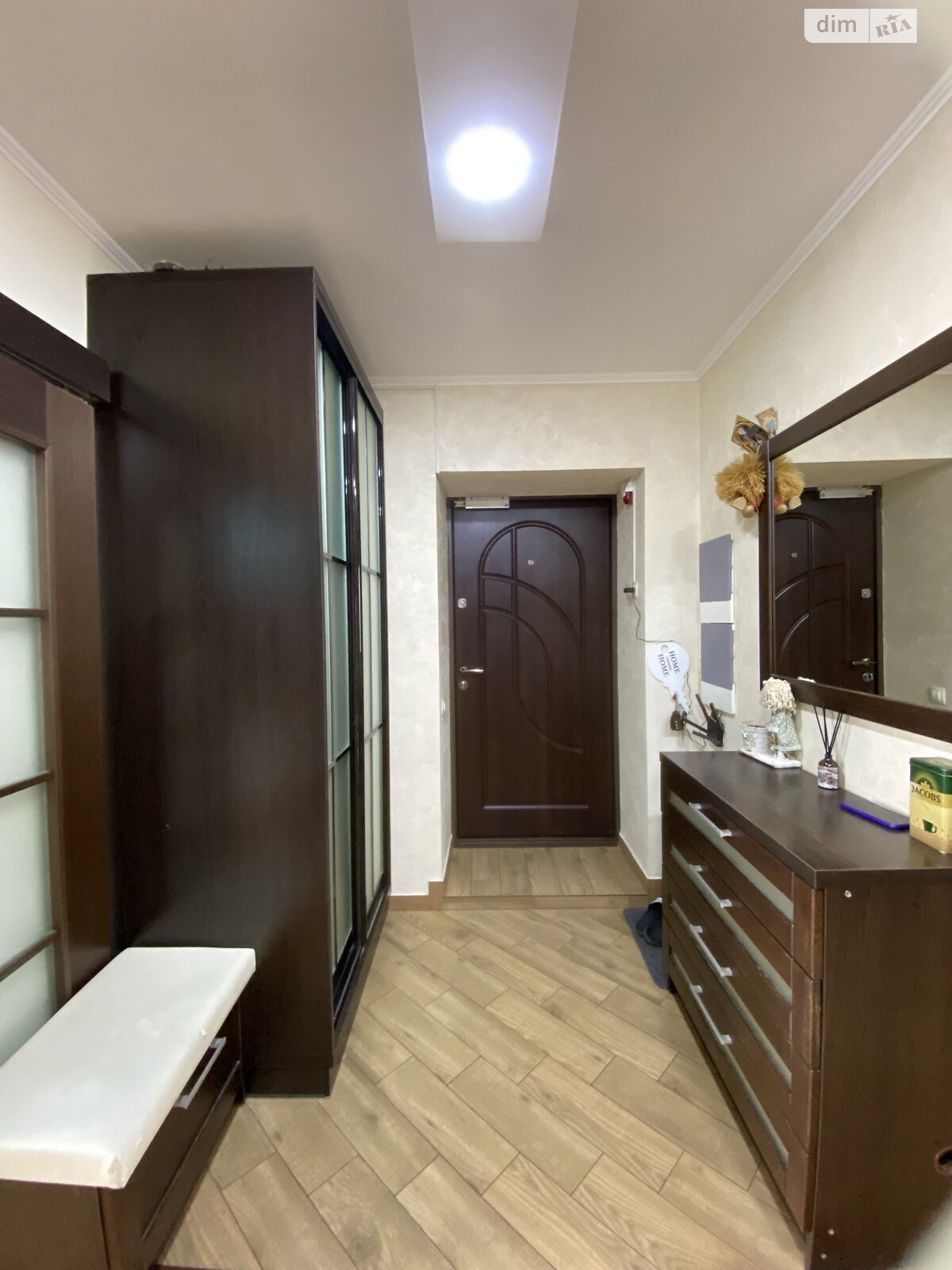 Продаж двокімнатної квартири в Зубрі, на вул. Богдана Хмельницького, фото 1 Продаж двокімнатної квартири в Зубрі, на вул. Богдана Хмельницького, фото 1