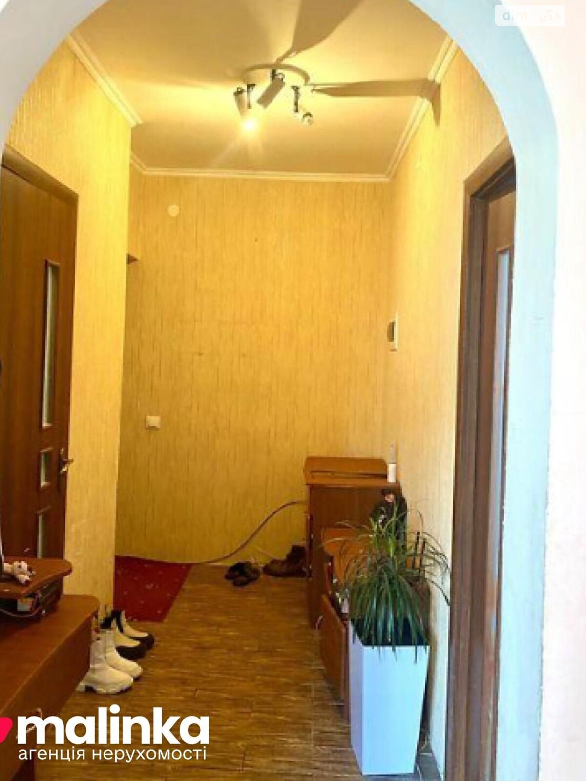 Продаж однокімнатної квартири в Зубрі, на вул. Богдана Хмельницького 33, фото 1 Продаж однокімнатної квартири в Зубрі, на вул. Богдана Хмельницького 33, фото 1