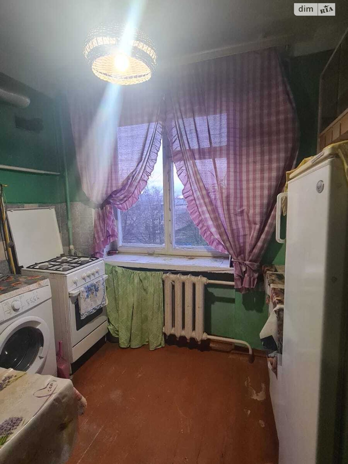 Продажа трехкомнатной квартиры в Звягеле, на ул. Шевченко 37, фото 1 Продажа трехкомнатной квартиры в Звягеле, на ул. Шевченко 37, фото 1