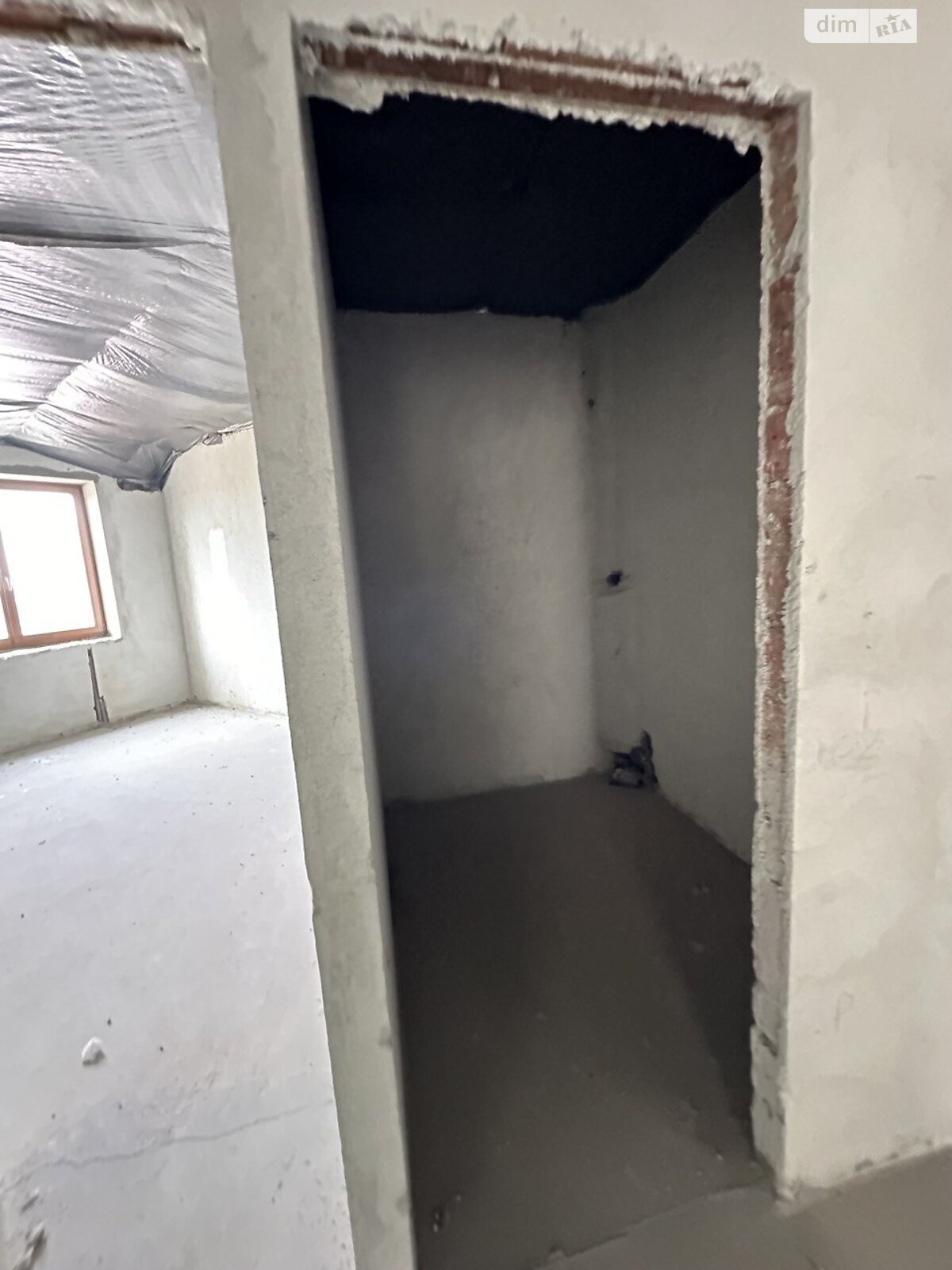 Продаж двокімнатної квартири в Зимна Вода, на вул. Тичини 9, фото 1