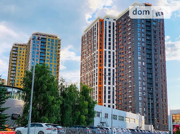 Место на стоянке под легковое авто в Киеве, площадь 14 кв.м. фото 1 Место на стоянке под легковое авто в Киеве, площадь 14 кв.м. фото 1