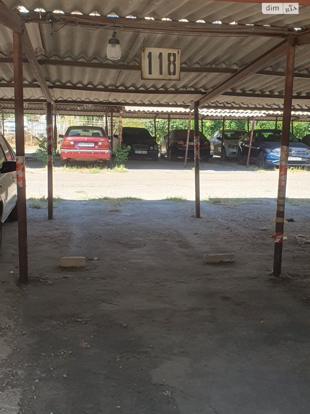 Место на стоянке под легковое авто в Одессе, площадь 10 кв.м. фото 1 Место на стоянке под легковое авто в Одессе, площадь 10 кв.м. фото 1