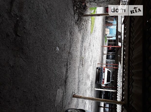 Место на стоянке под легковое авто в Одессе, площадь 12 кв.м. фото 1 Место на стоянке под легковое авто в Одессе, площадь 12 кв.м. фото 1