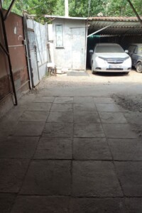 Место на стоянке под легковое авто в Одессе, площадь 13 кв.м. фото 2